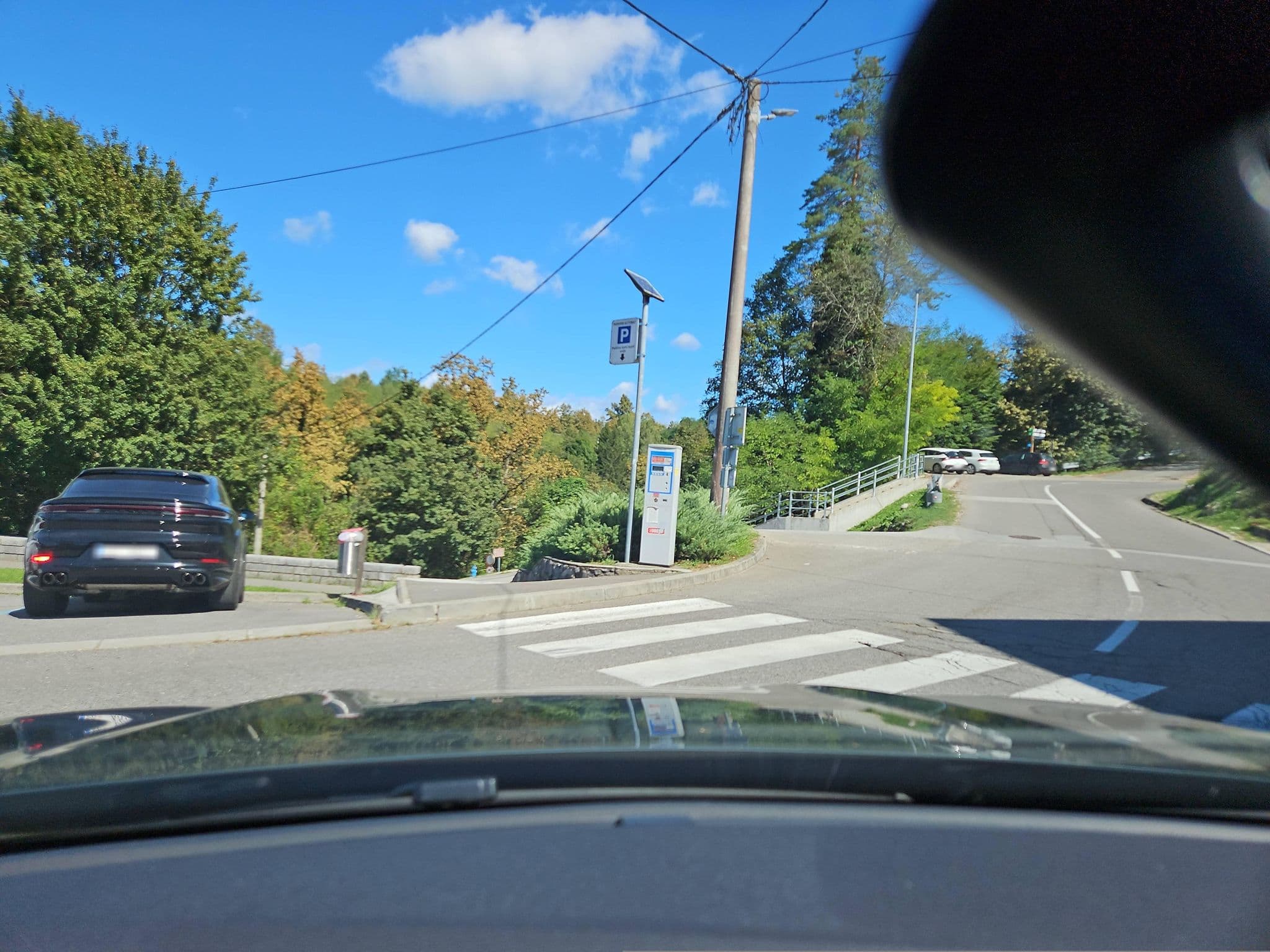 Street view near Kod Ajke - Ajka house, Slunj — © toho (CC BY-SA · Mapillary)