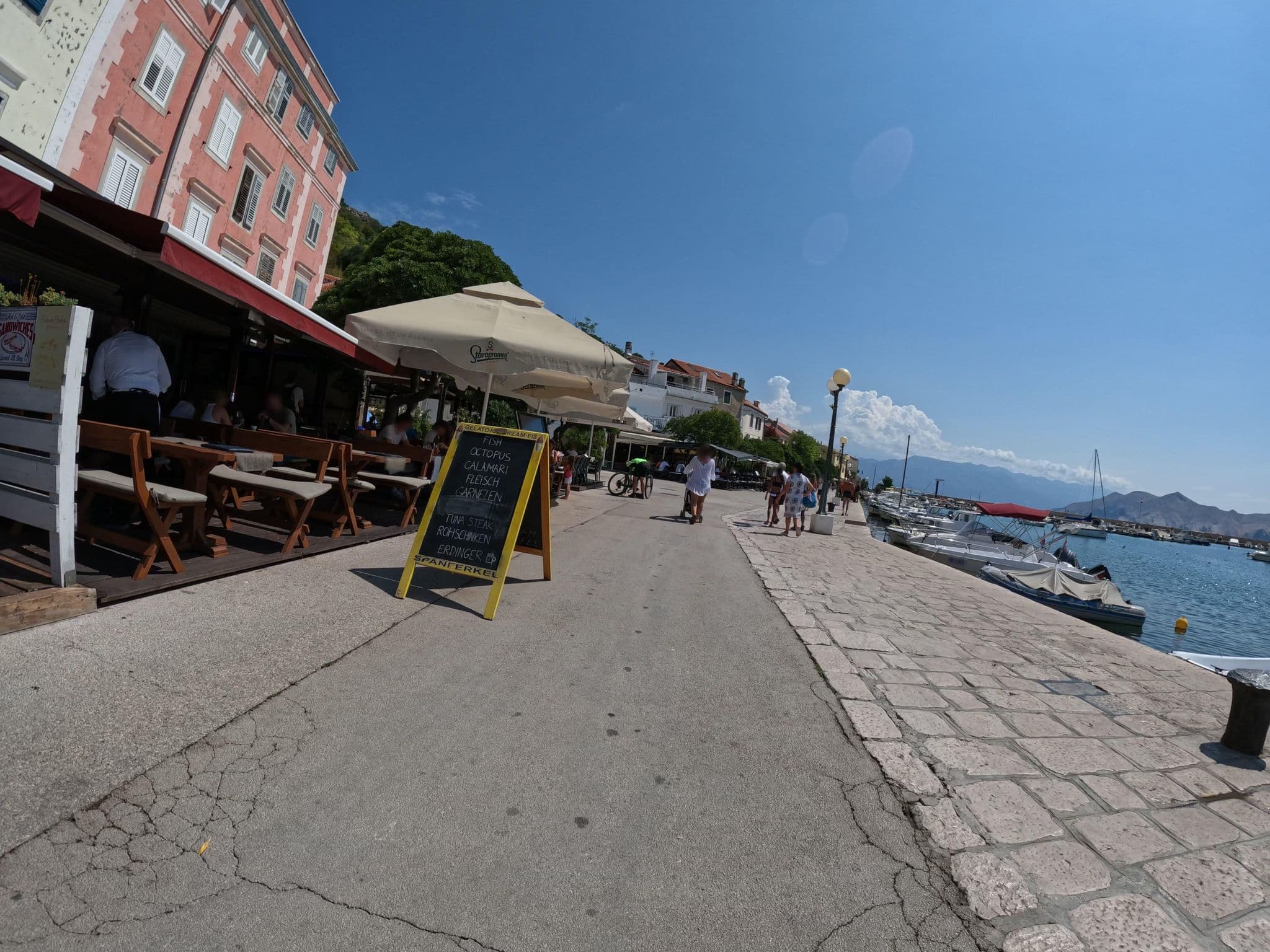 Street view near Apartments Dorcic, Punat — © erias (CC BY-SA · Mapillary)