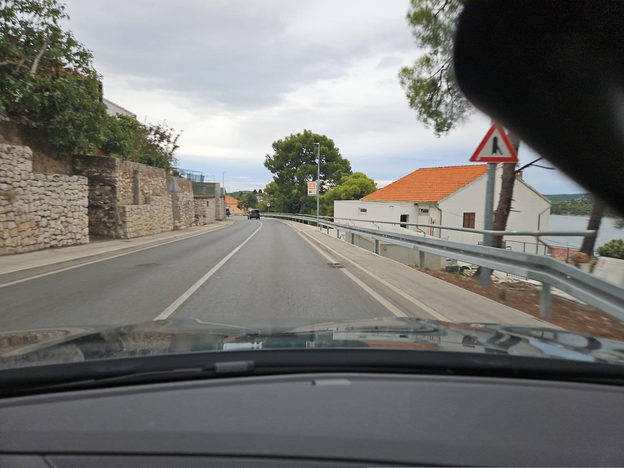 Street view near Apartmani Kike Šibenik, Šibenik — © toho (CC BY-SA · Mapillary)