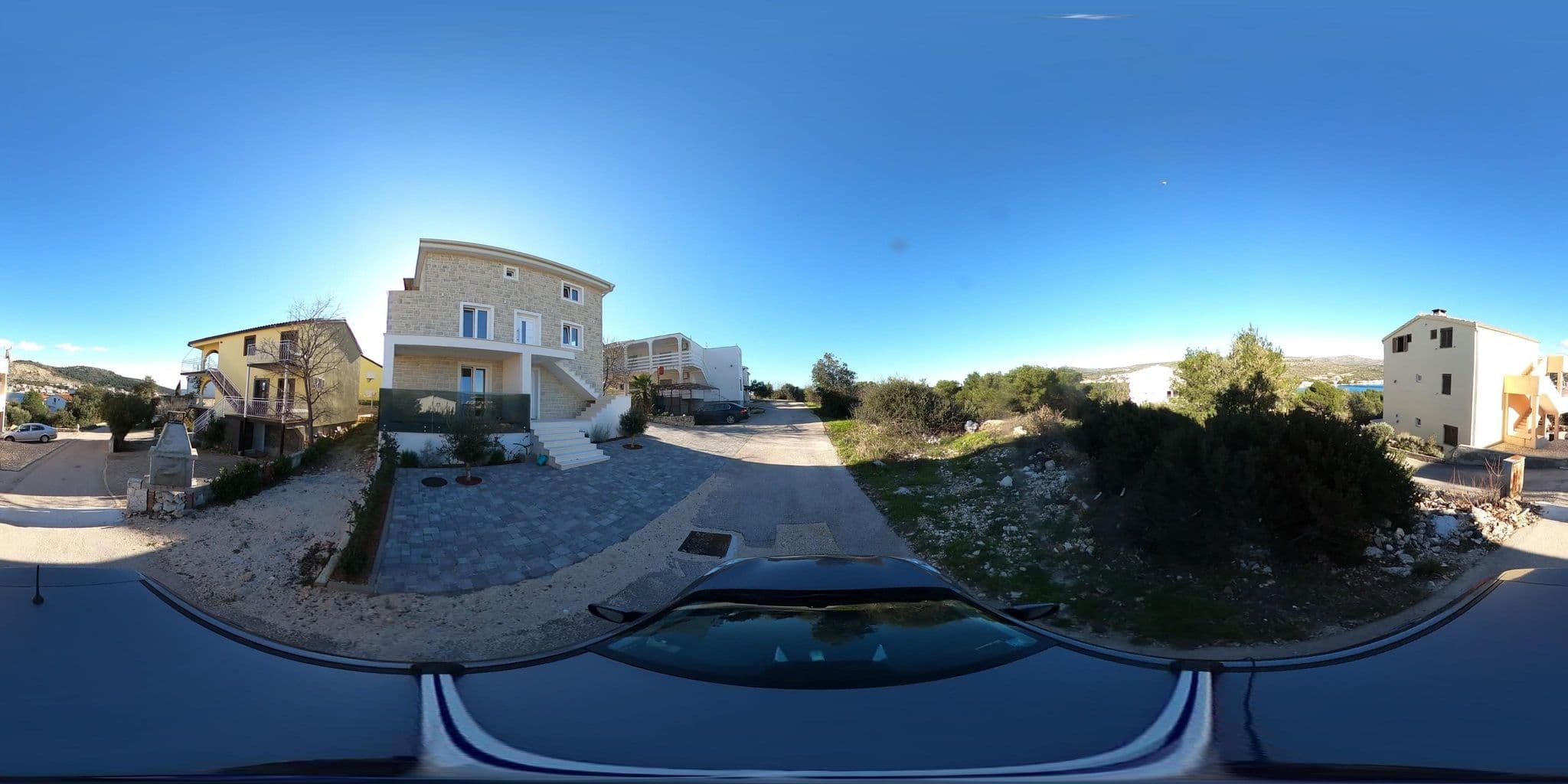 Street view near Apartmani Mihoci, Primošten — © tomislavzen12 (CC BY-SA · Mapillary)
