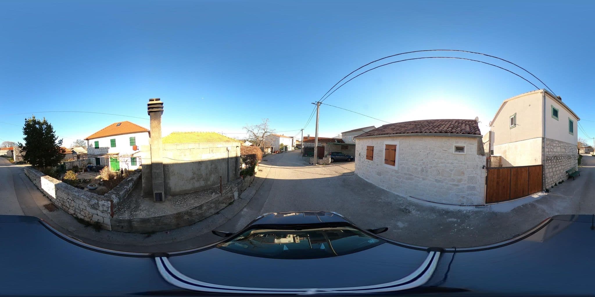 Street view near Apartment Zivkovic 1320, Primošten — © tomislavzen12 (CC BY-SA · Mapillary)