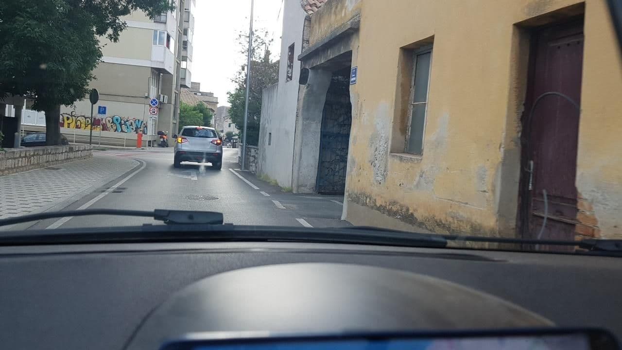Street view near Holiday Beach Sibenik, Šibenik — © mik007 (CC BY-SA · Mapillary)