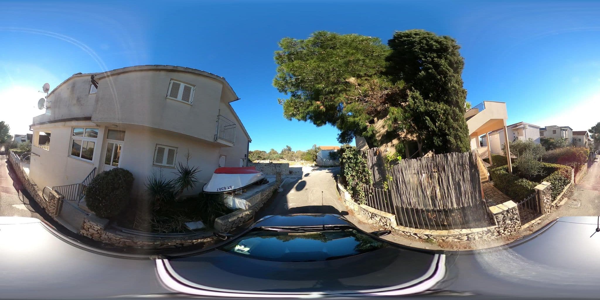 Street view near Apartments Luka Rogoznica, Primošten — © tomislavzen12 (CC BY-SA · Mapillary)
