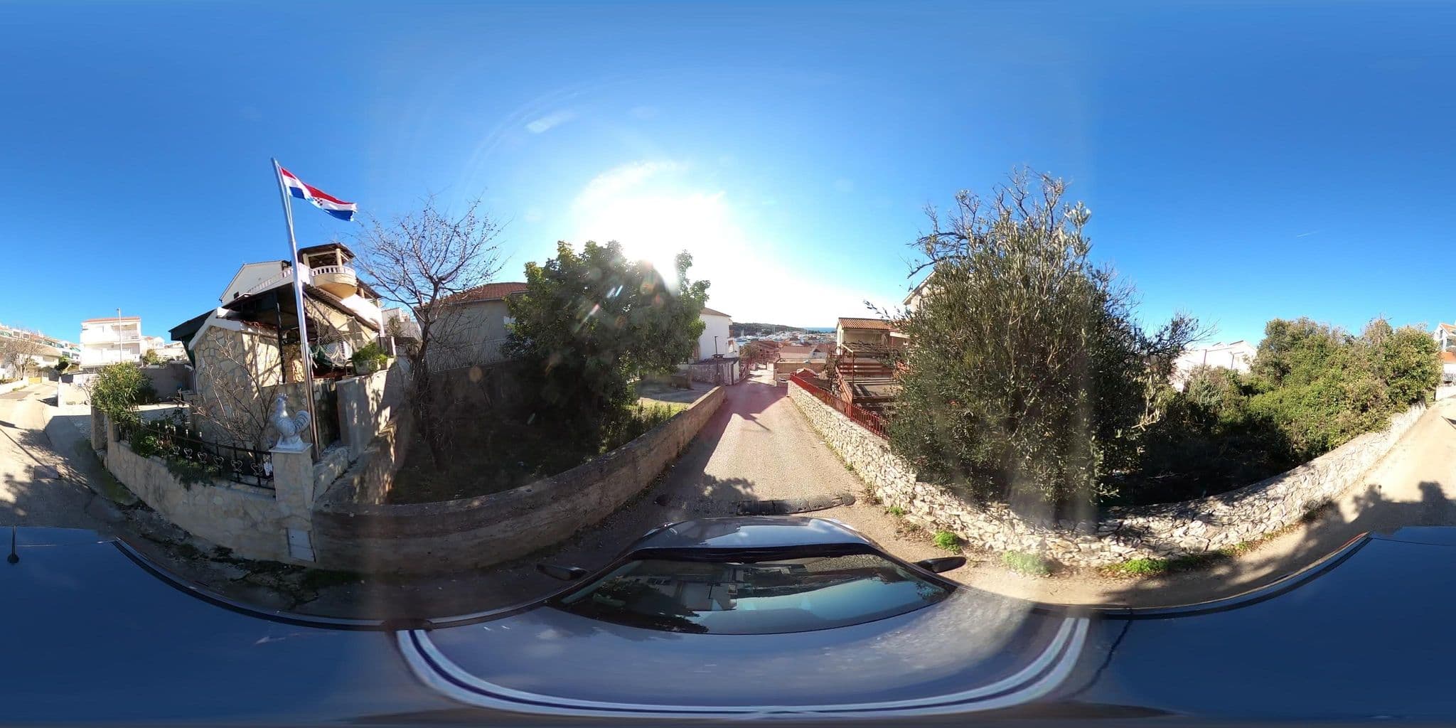 Street view near Panorama Lux Apartment, Primošten — © tomislavzen12 (CC BY-SA · Mapillary)