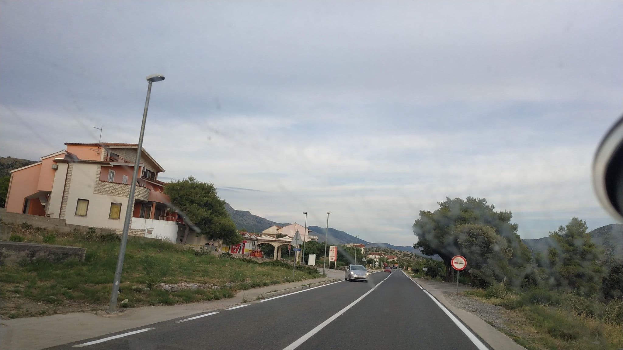 Street view near Stari Šibenik, Brodarica — © laukinisbriedis (CC BY-SA · Mapillary)