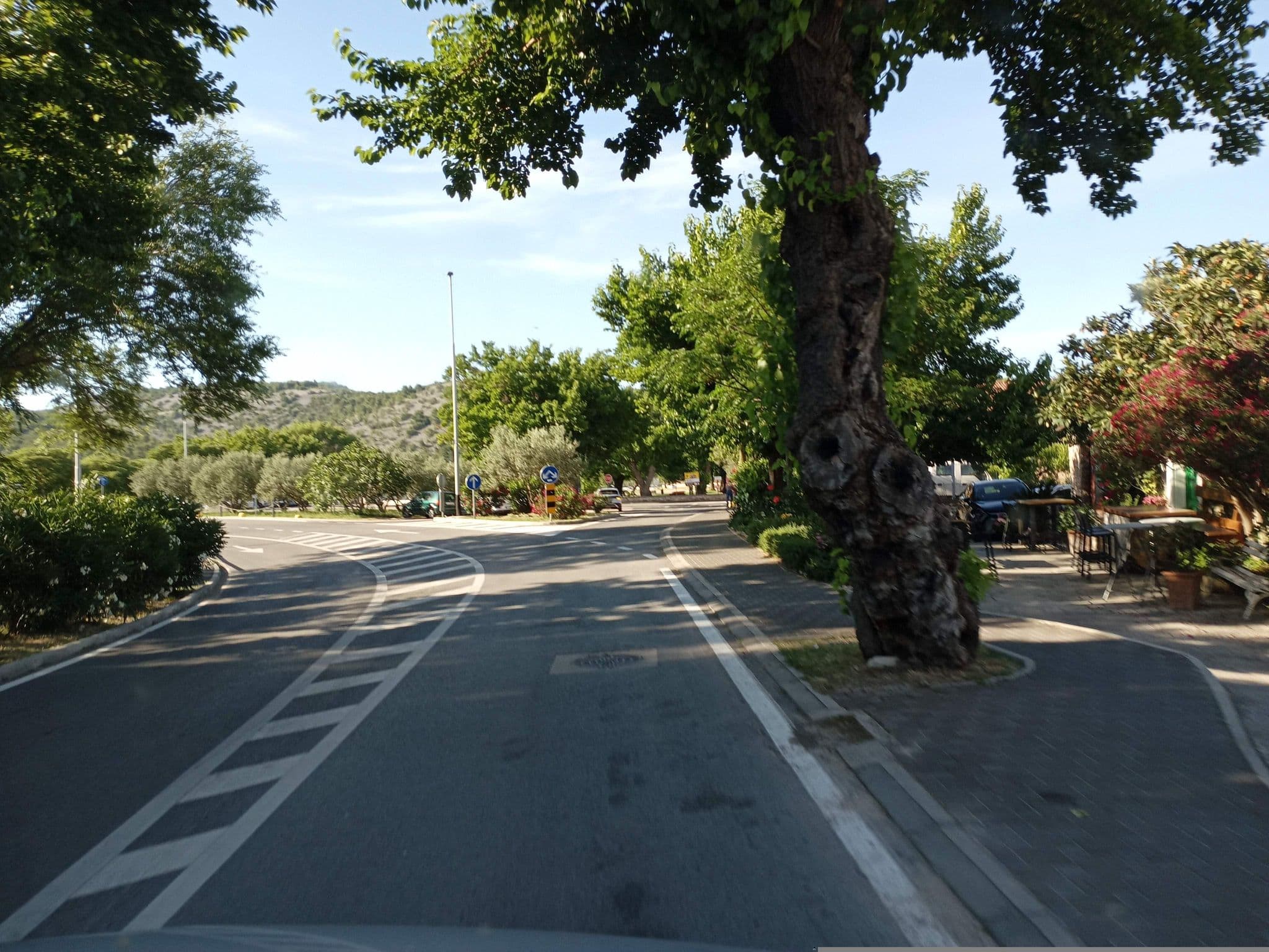Street view near Guesthouse Malin, Bilice — © atze02 (CC BY-SA · Mapillary)