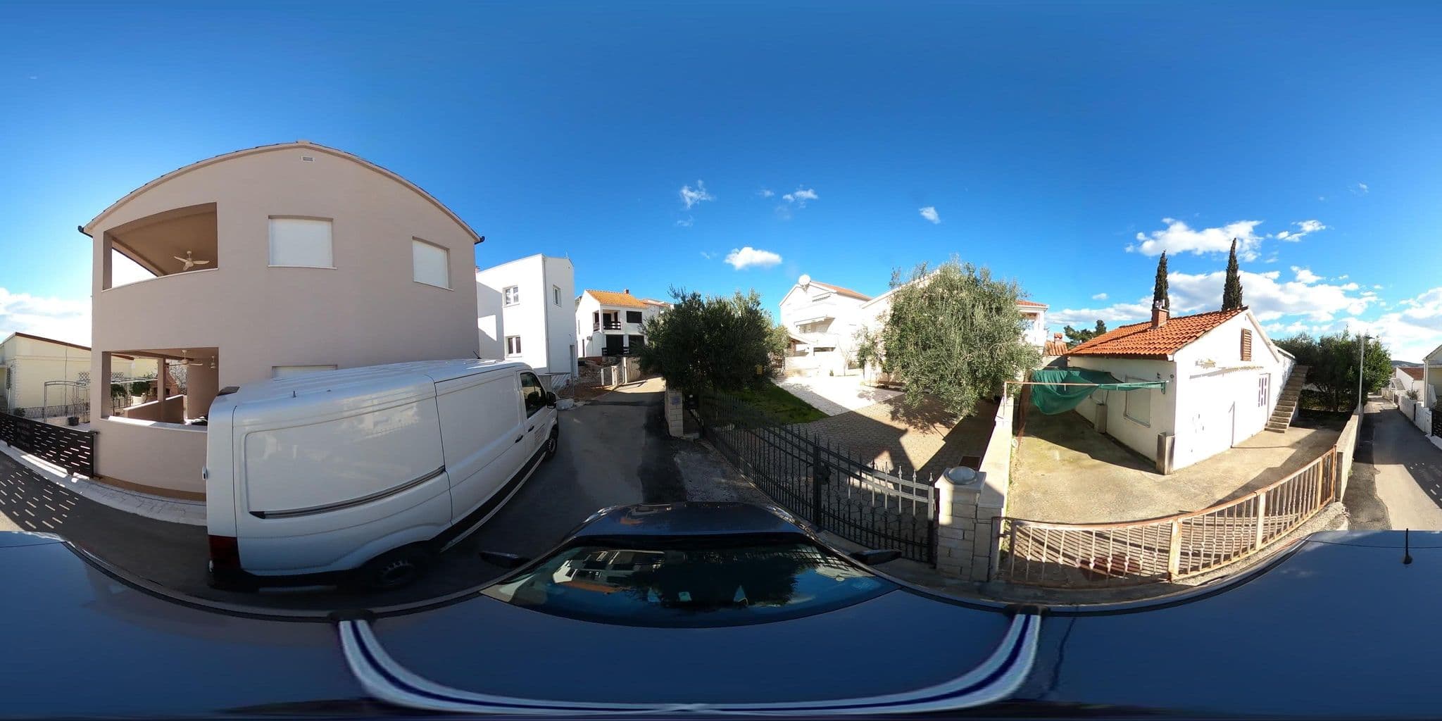 Street view near Apartmani Maleš, Primošten — © tomislavzen12 (CC BY-SA · Mapillary)