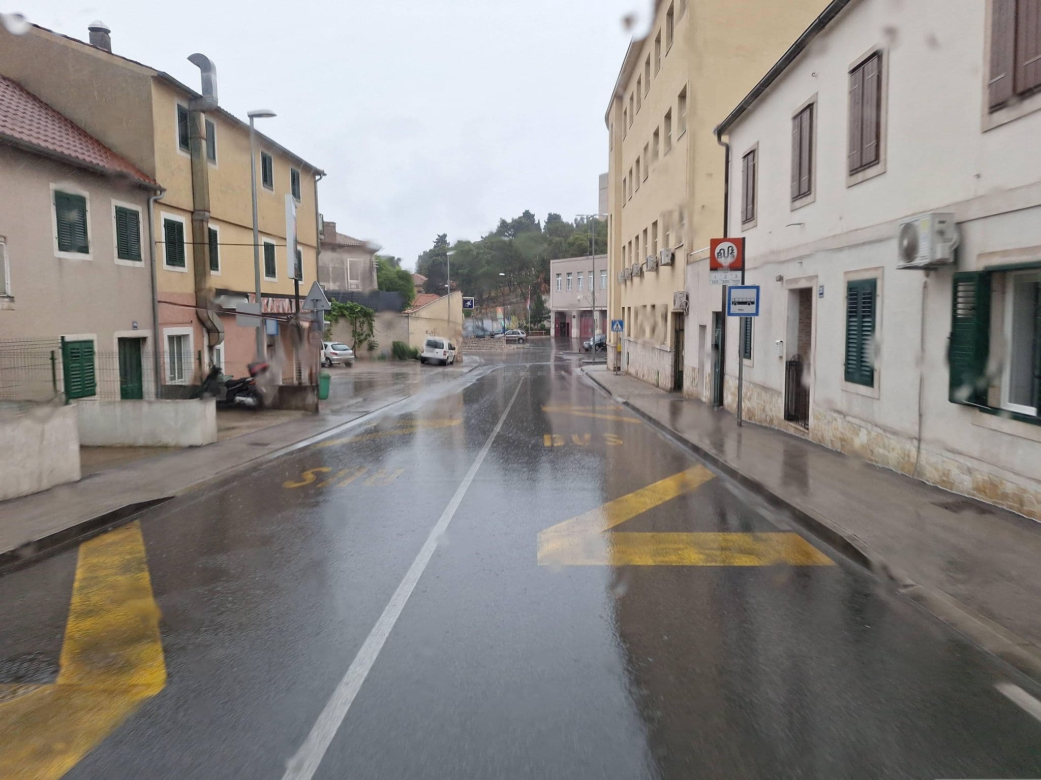 Street view near Apartment Nostromo, Šibenik — © hoseandres (CC BY-SA · Mapillary)