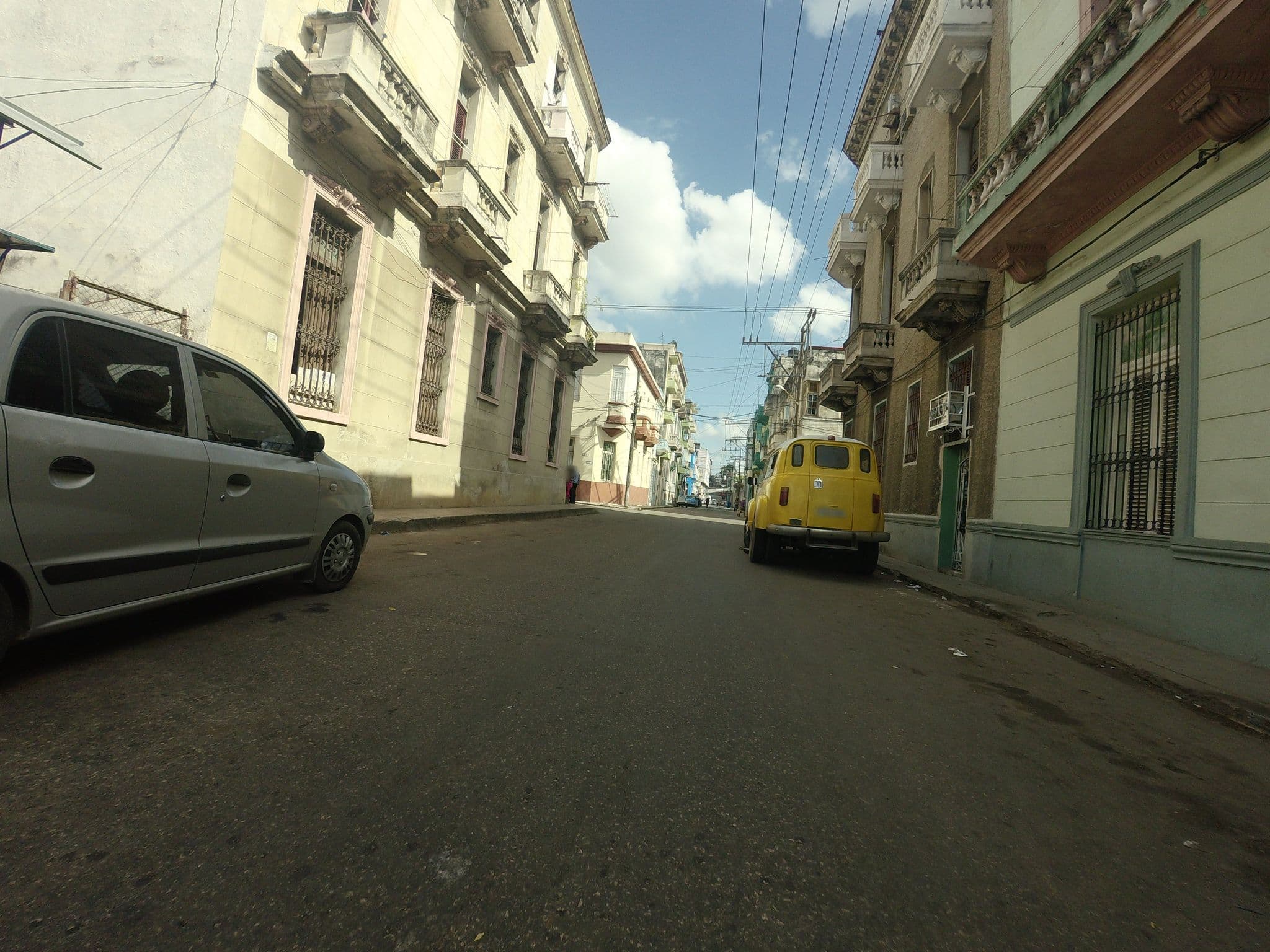 Street view near La Casa de Estrellas, Havana — © havana (CC BY-SA · Mapillary)