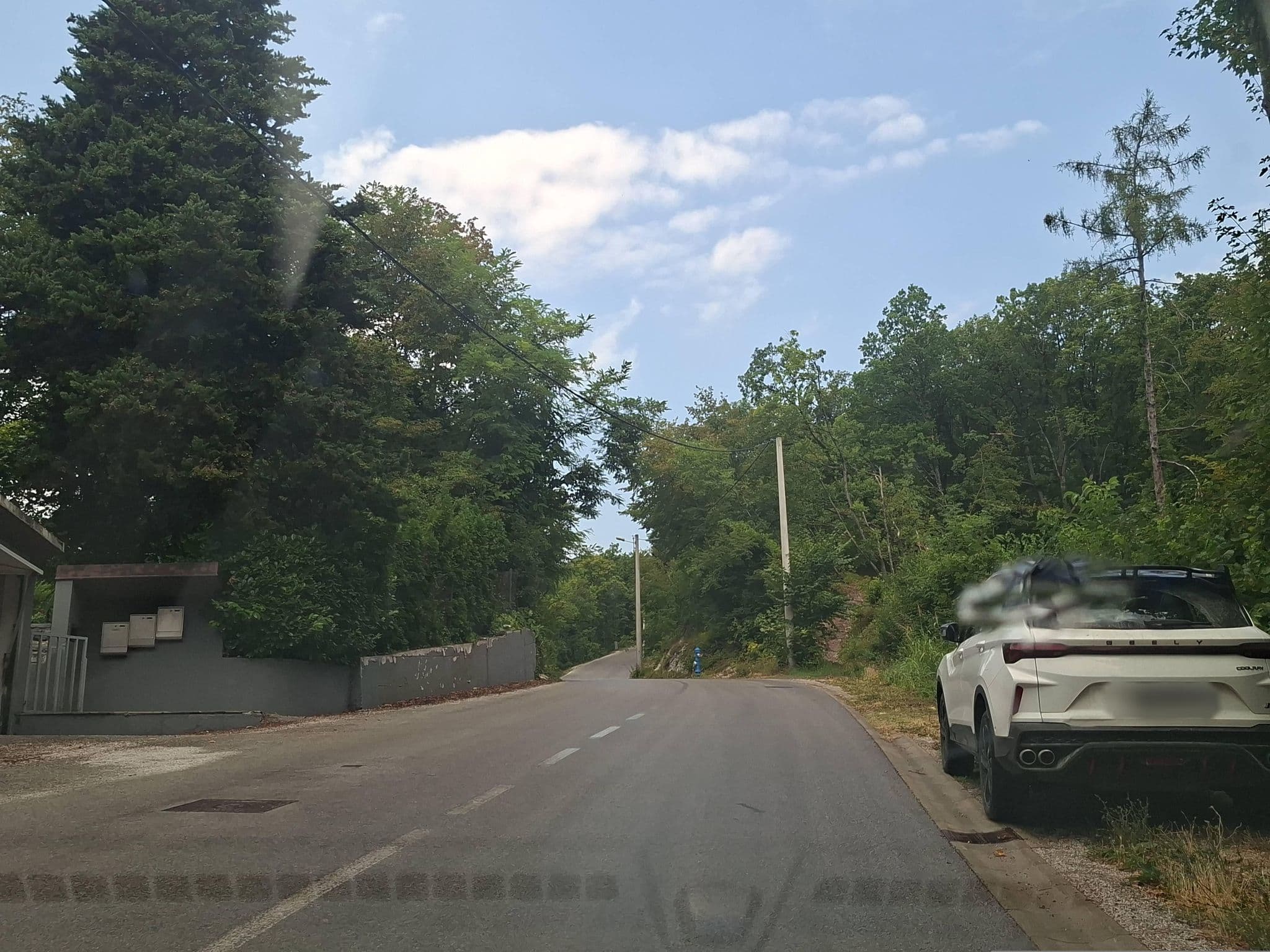 Street view near Sweet Secret, Samobor — © VLo (CC BY-SA · Mapillary)