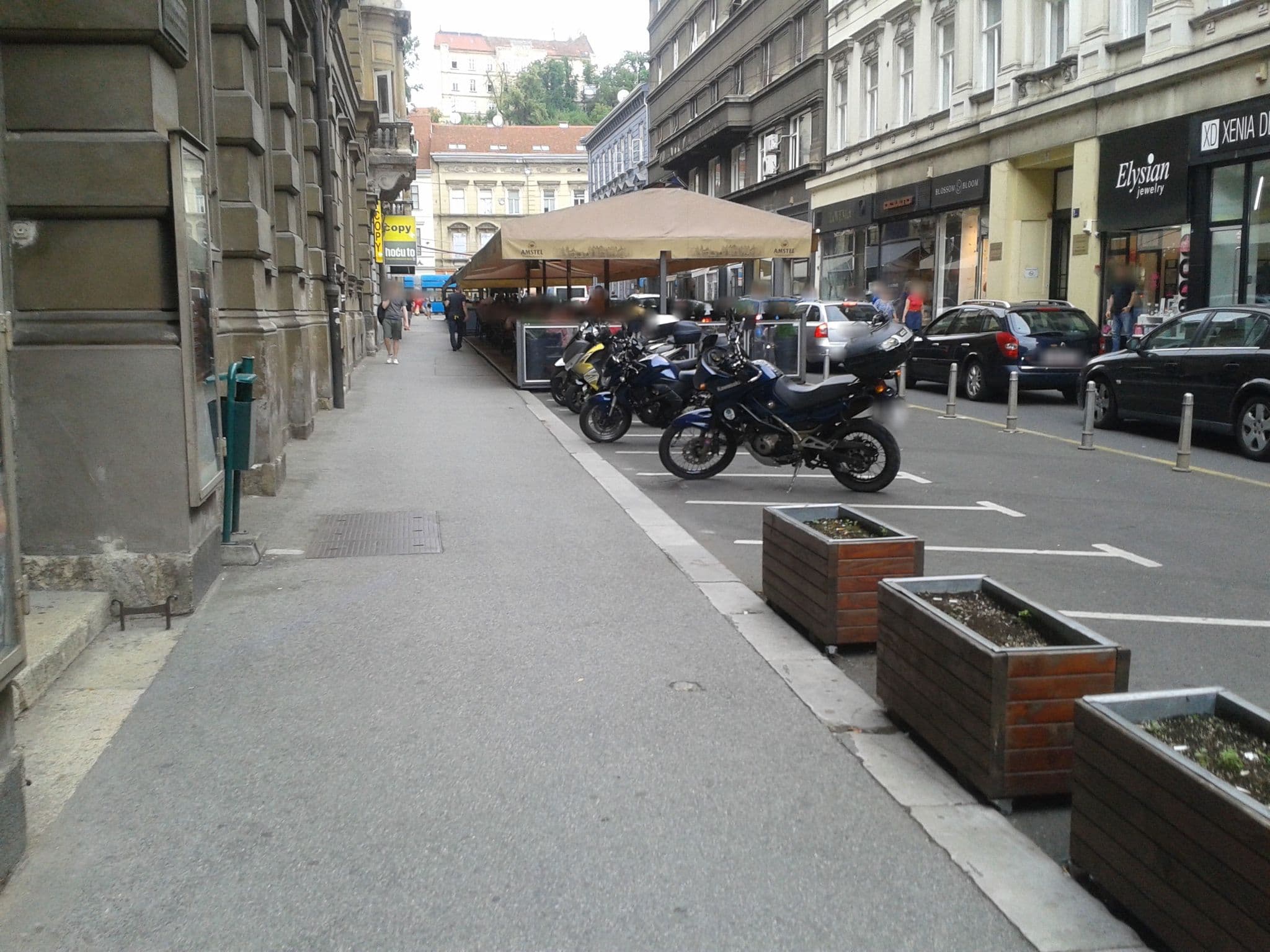 Street view near Rose & Margaret Kallina, Centar — © svenkec (CC BY-SA · Mapillary)