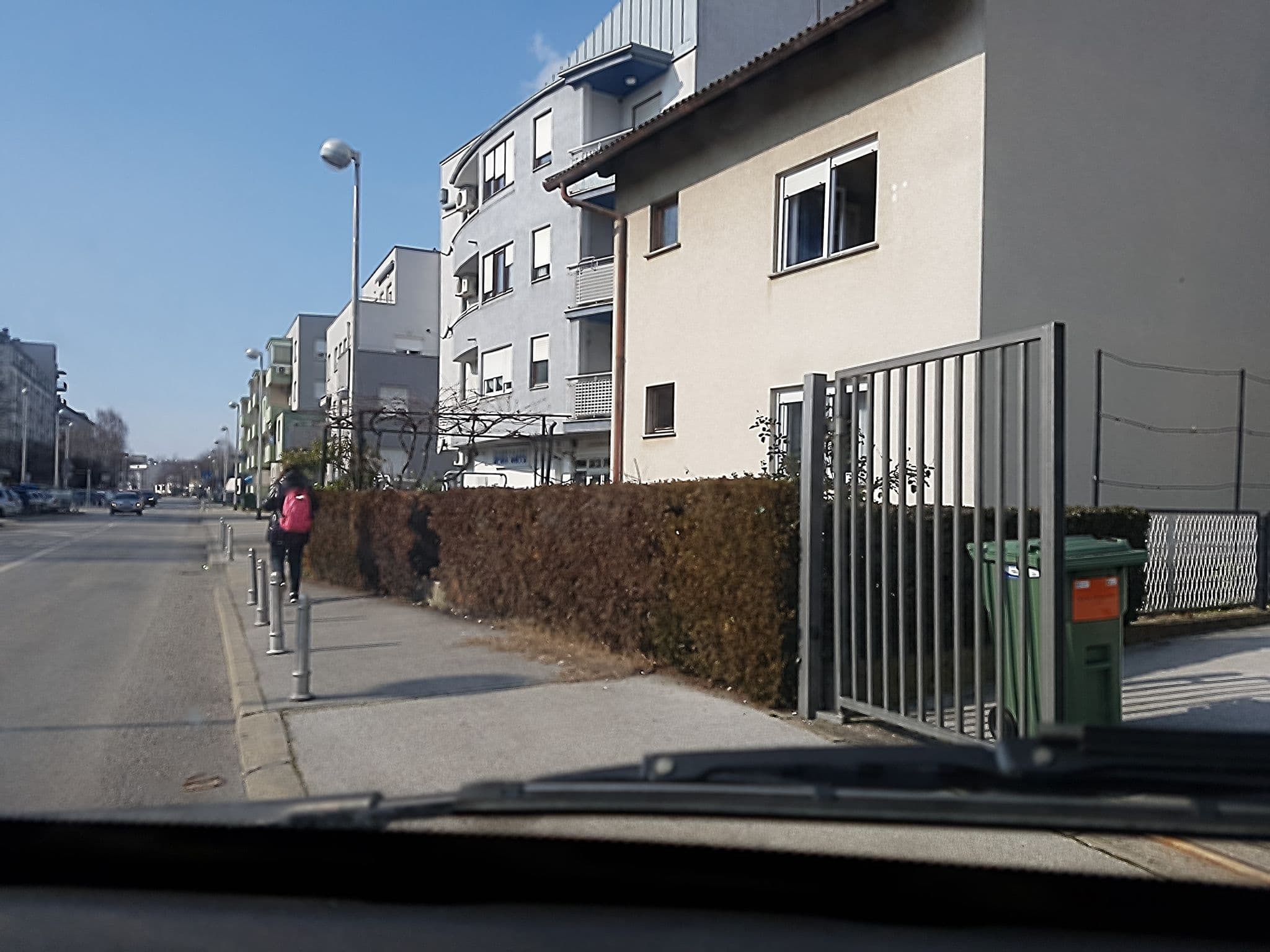 Street view near Hotel Delminivm - Restaurant & tavern Marinero, Jankomir — © solecommerce (CC BY-SA · Mapillary)