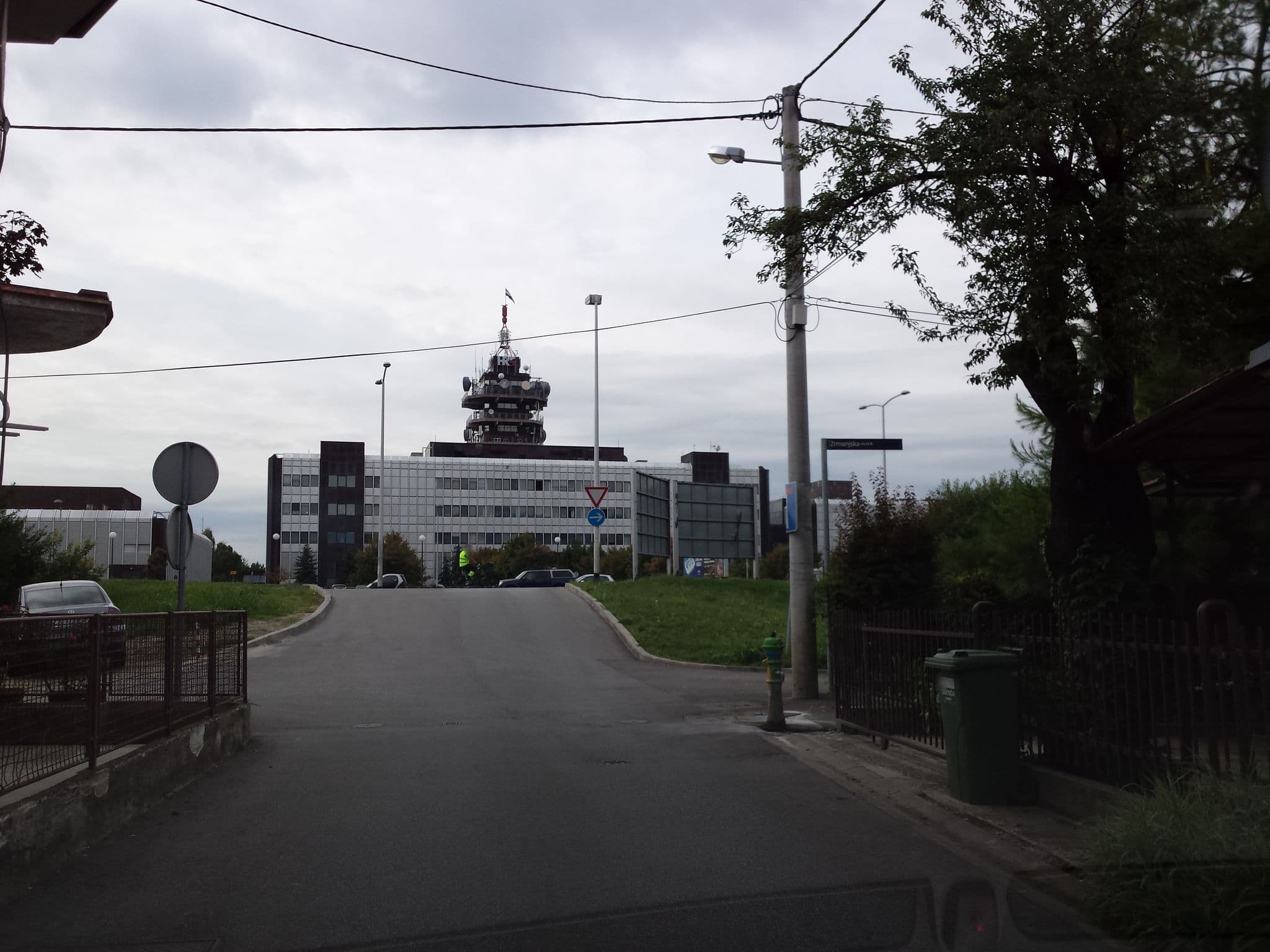 Street view near DoubleTree by Hilton Zagreb, Novi Zagreb — © janjko (CC BY-SA · Mapillary)