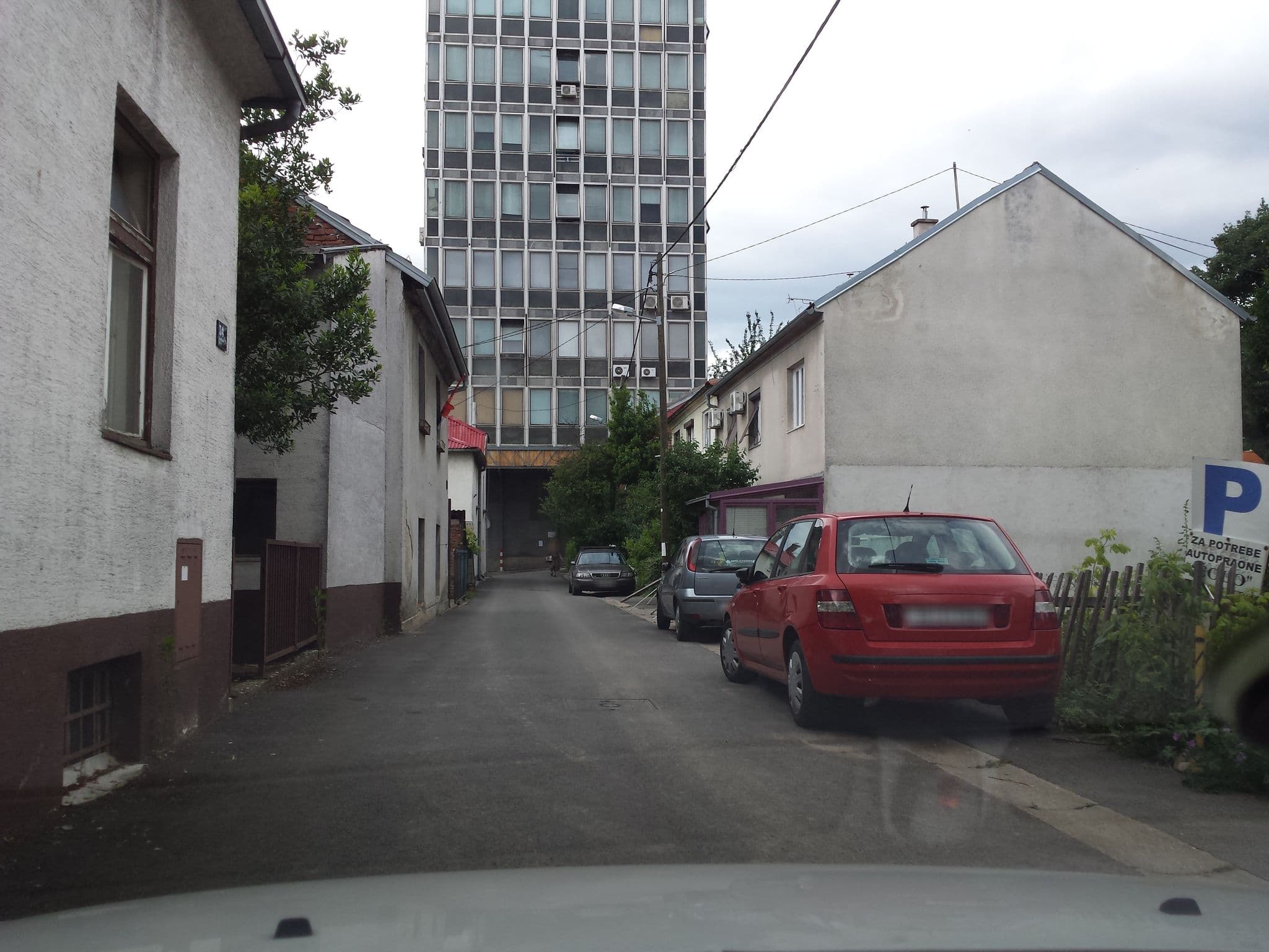 Street view near Apartments Lisinski, Centar — © janjko (CC BY-SA · Mapillary)