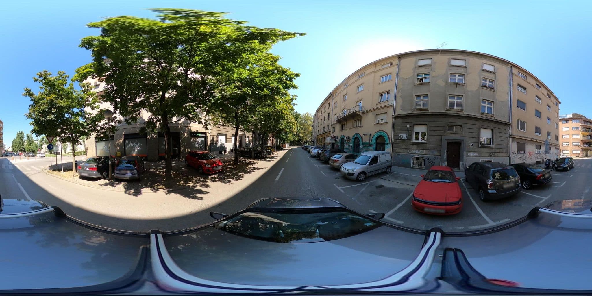 Street view near Apartments Runtic, Centar — © tomislavzen12 (CC BY-SA · Mapillary)