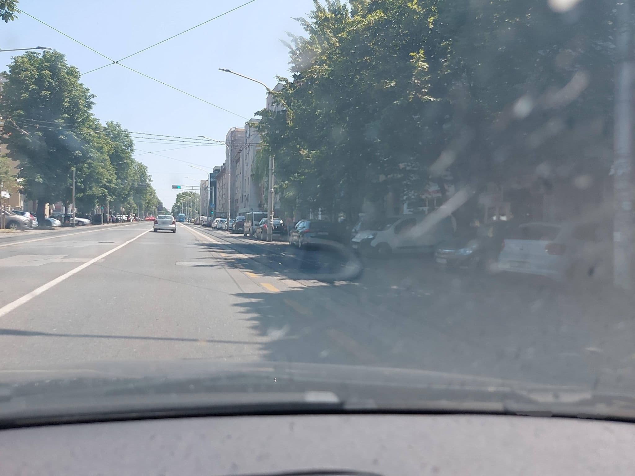 Street view near Apartment Tonkovic, Zagreb — © mik007 (CC BY-SA · Mapillary)
