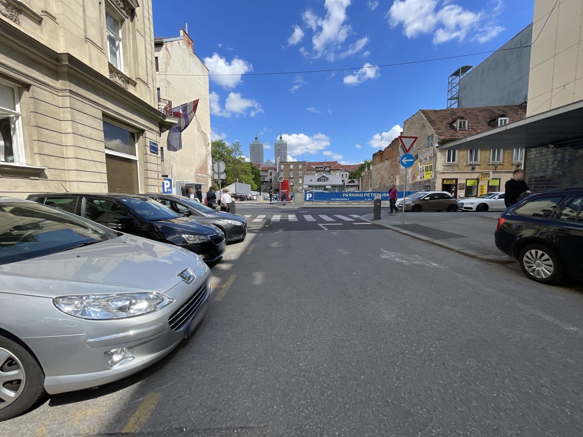 Street view near Sleep Inn, Centar — © filipb (CC BY-SA · Mapillary)