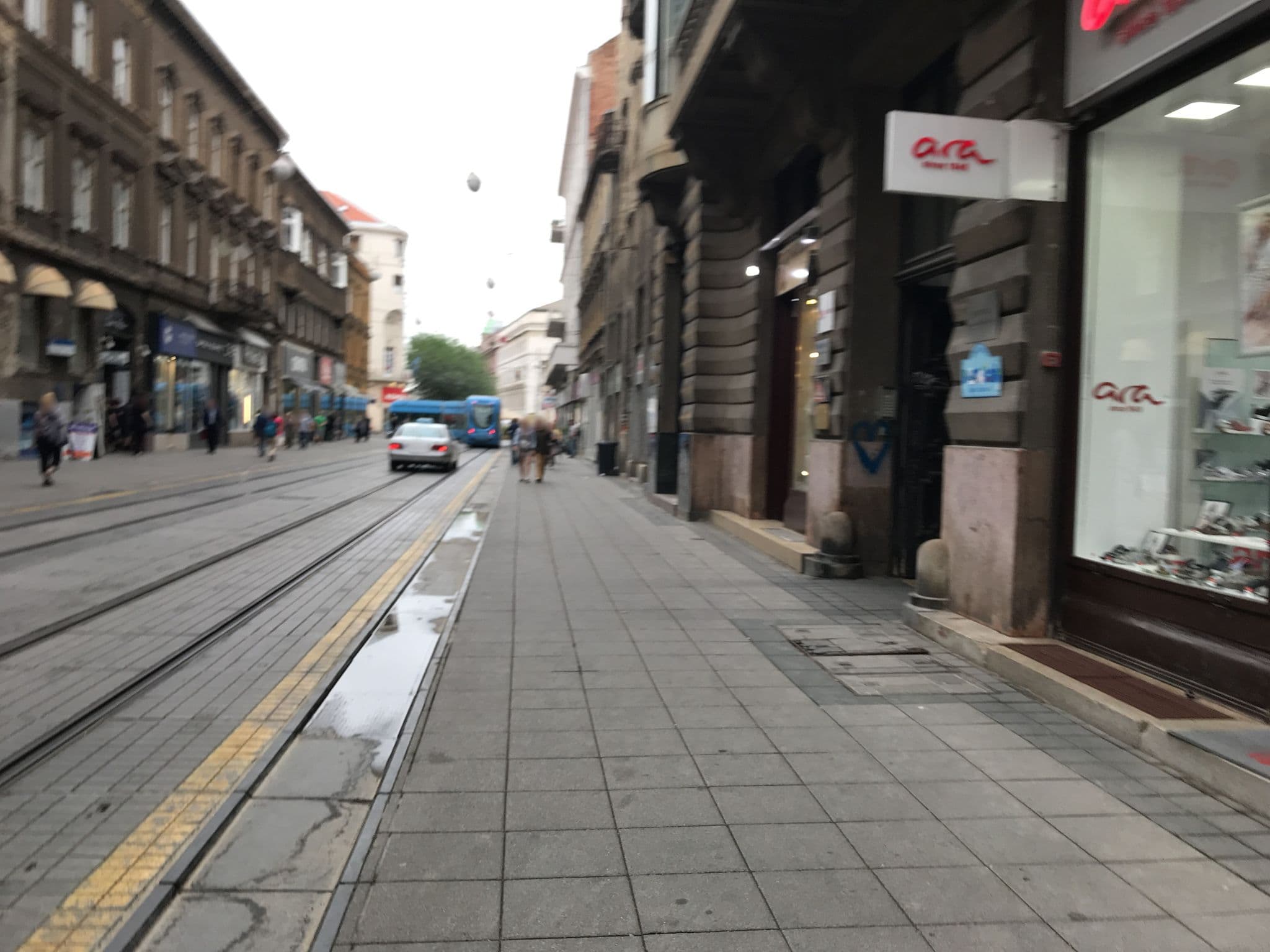 Street view near Flowers Zagreb Downtown, Centar — © znico1509 (CC BY-SA · Mapillary)