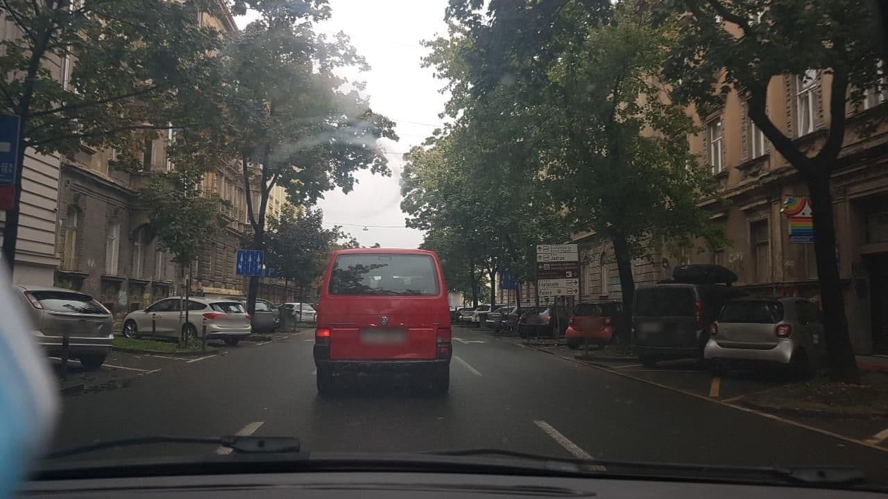 Street view near Montevideo Deluxe Apartments, Centar — © mik007 (CC BY-SA · Mapillary)