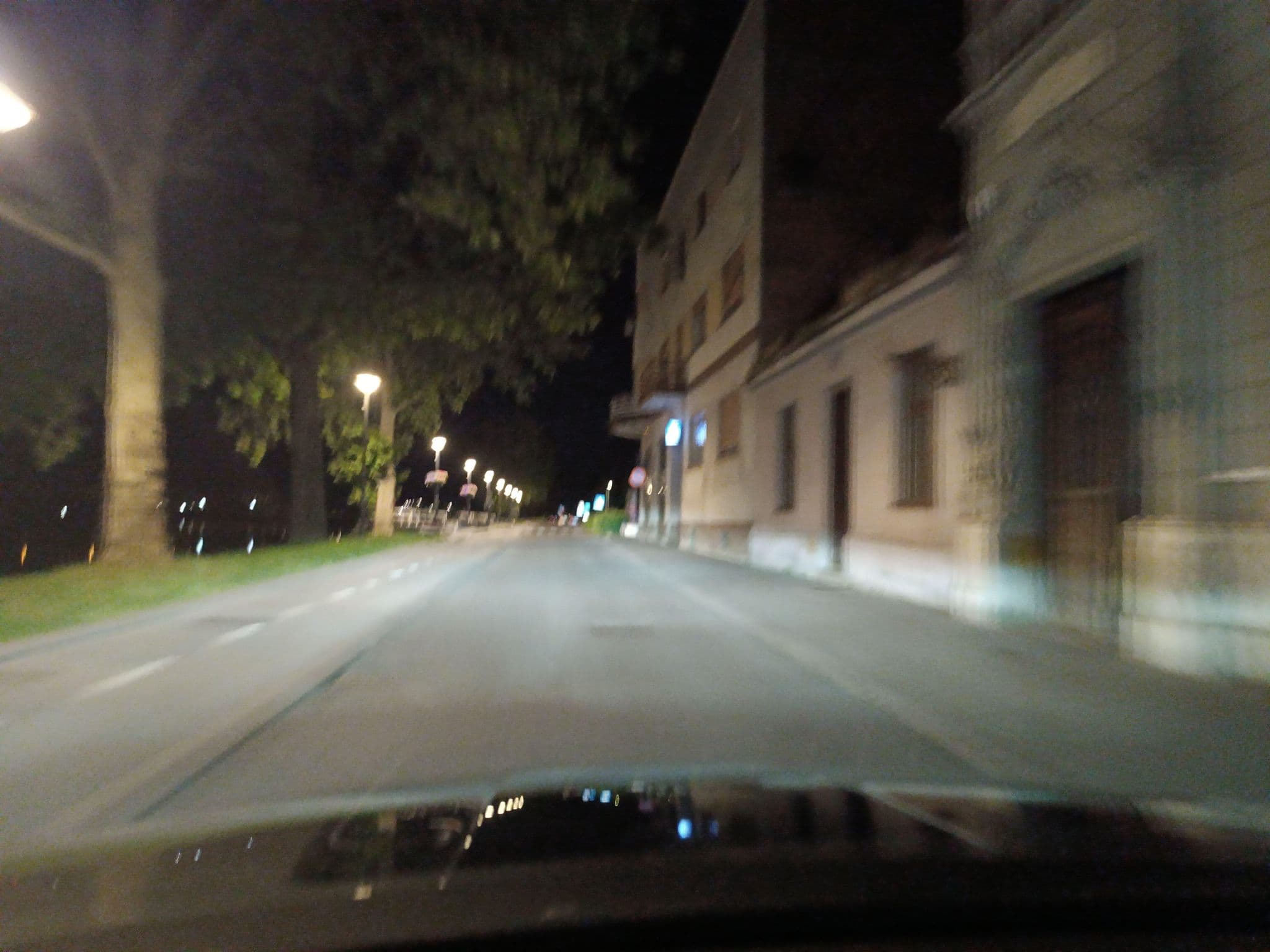 Street view near Apartments & Rooms Korzo, Slavonski Brod — © Sarmafanboy (CC BY-SA · Mapillary)