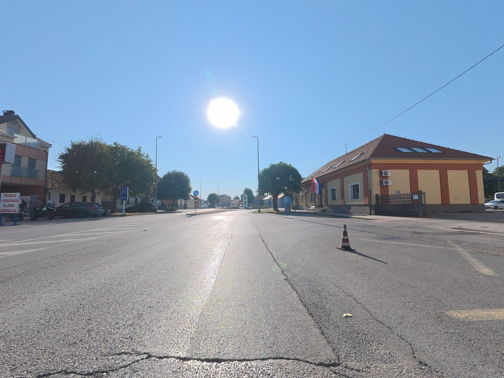 Street view near Appartement Spoljar, Županja — © zfilipovic1987 (CC BY-SA · Mapillary)