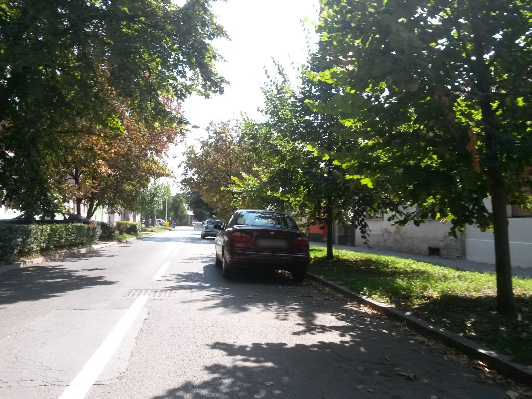 Street view near ZOE - sobe, apartmani, sala za svečanosti Osijek, Osijek — © osmapper (CC BY-SA · Mapillary)