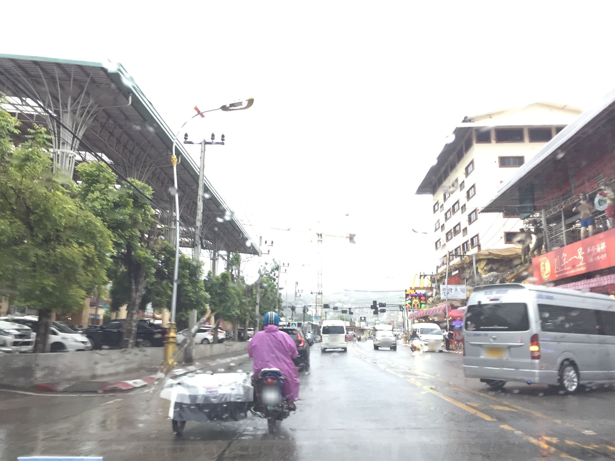 Street view near Indigo Patong Hotel, Patong — © chiaki33 (CC BY-SA · Mapillary)