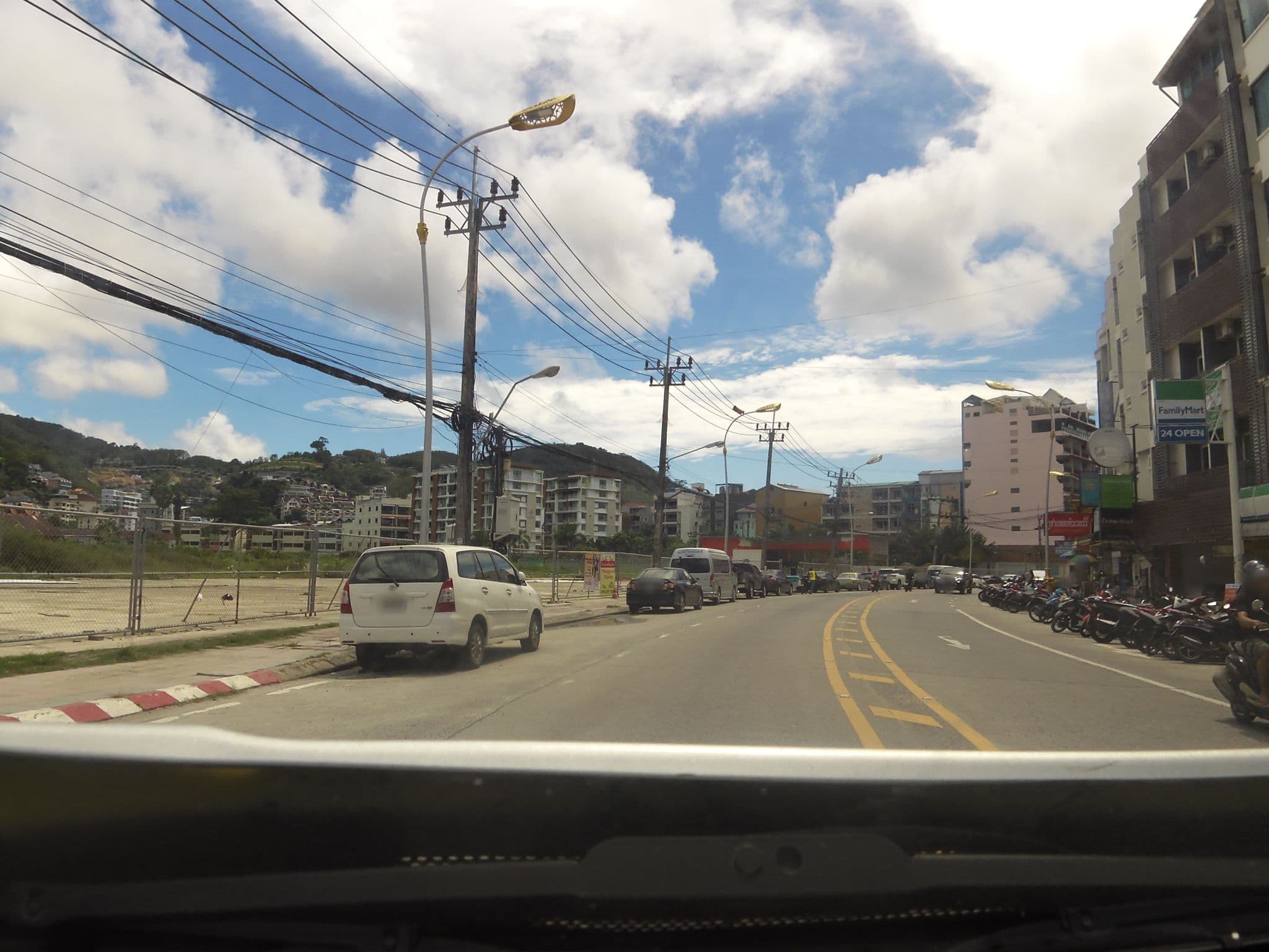 Street view near Paksaa Hotel, Patong — © skillsy (CC BY-SA · Mapillary)