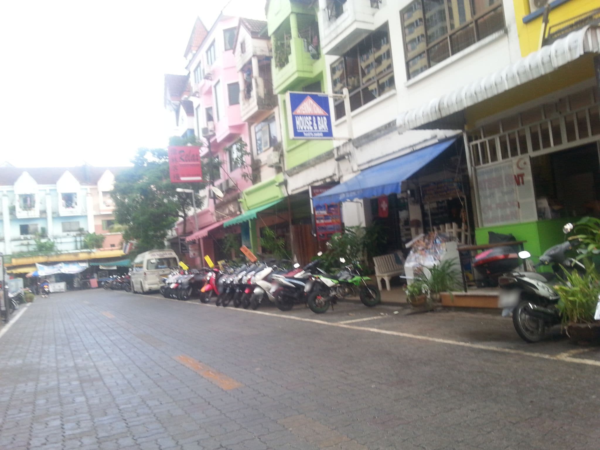 Street view near Araya Hostel, Patong — © clockwerx (CC BY-SA · Mapillary)