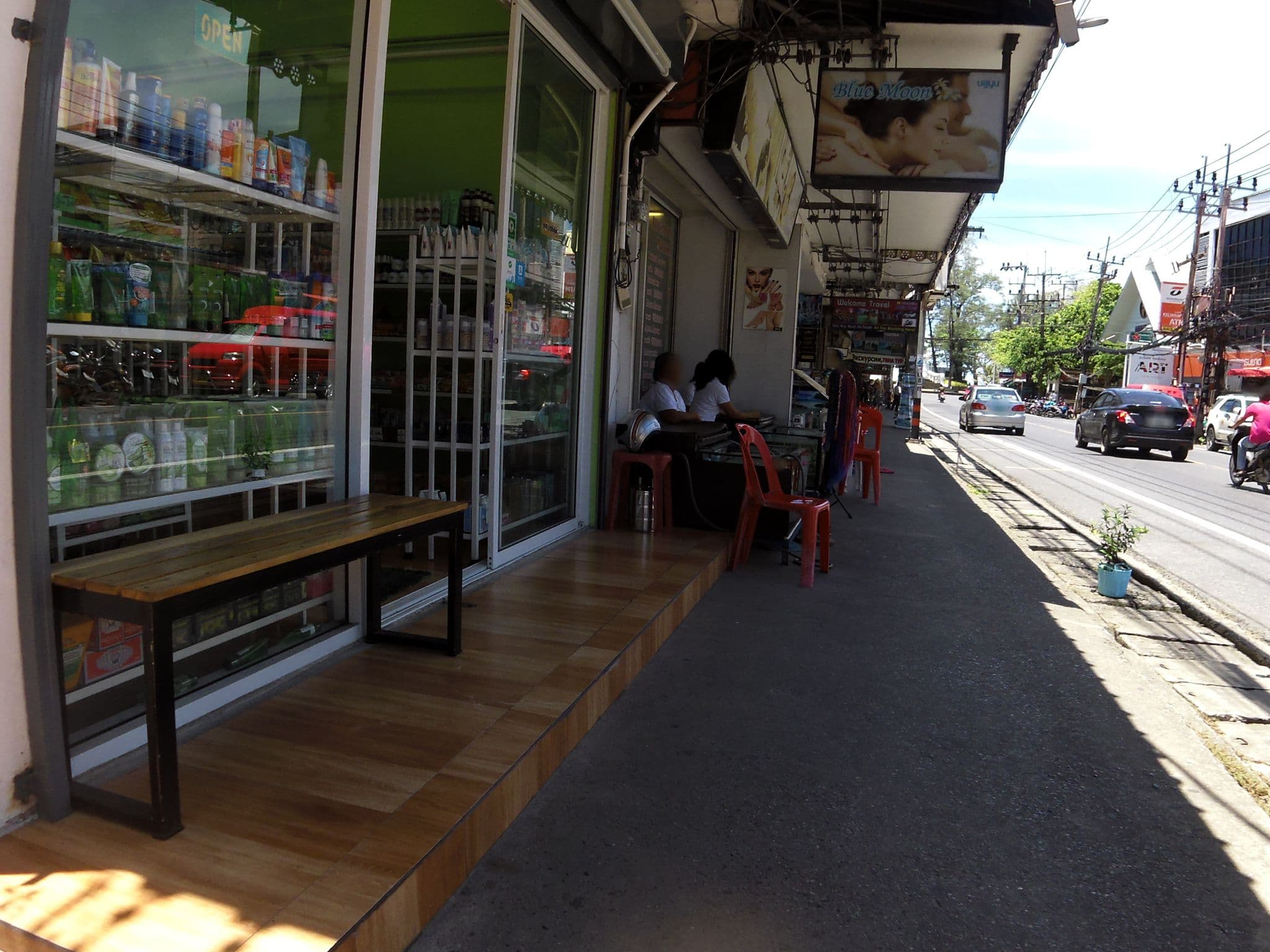 Street view near The Little Mermaid, Ban Karon — © skillsy (CC BY-SA · Mapillary)