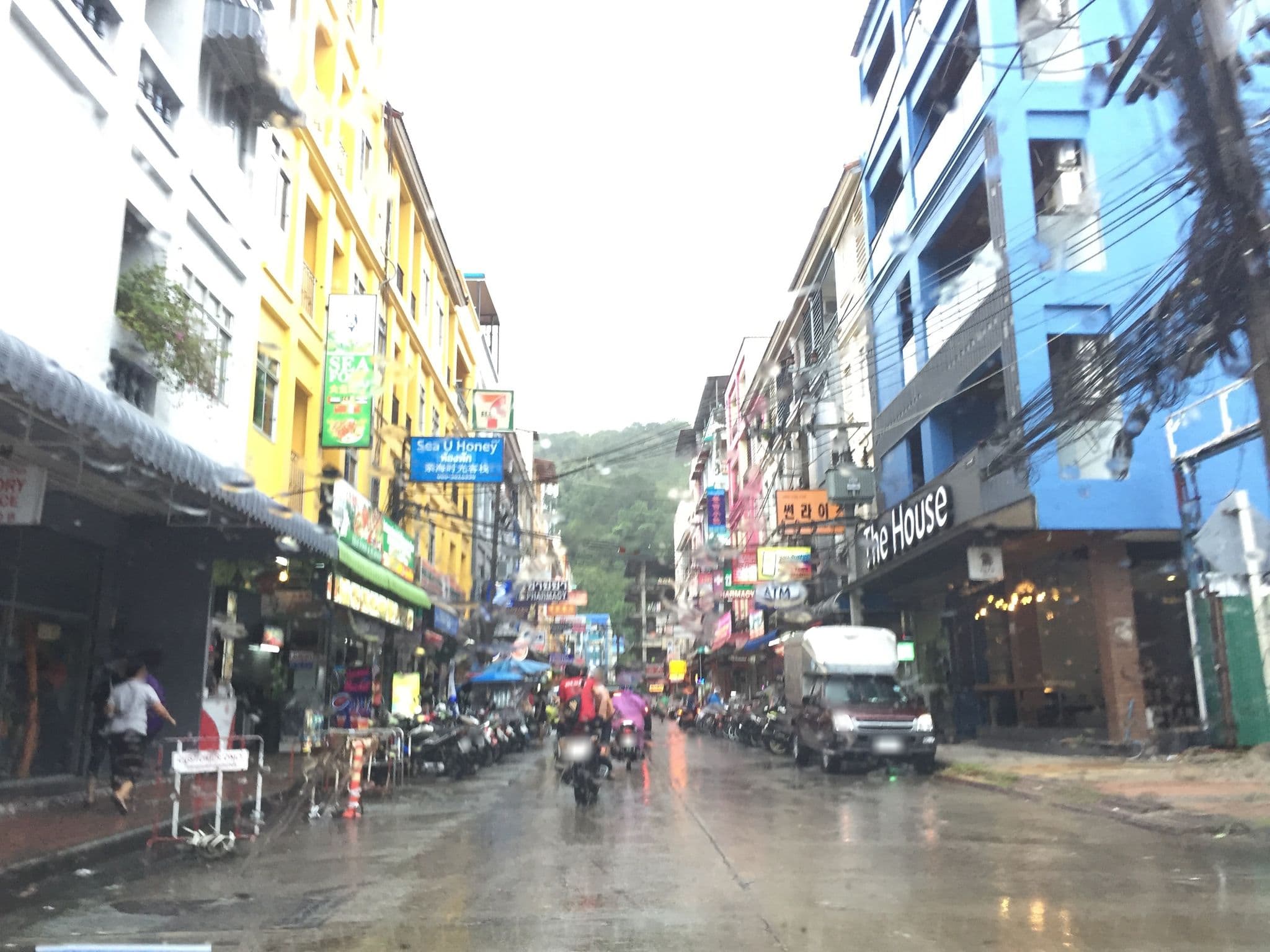 Street view near Sea U Honey, Patong — © chiaki33 (CC BY-SA · Mapillary)
