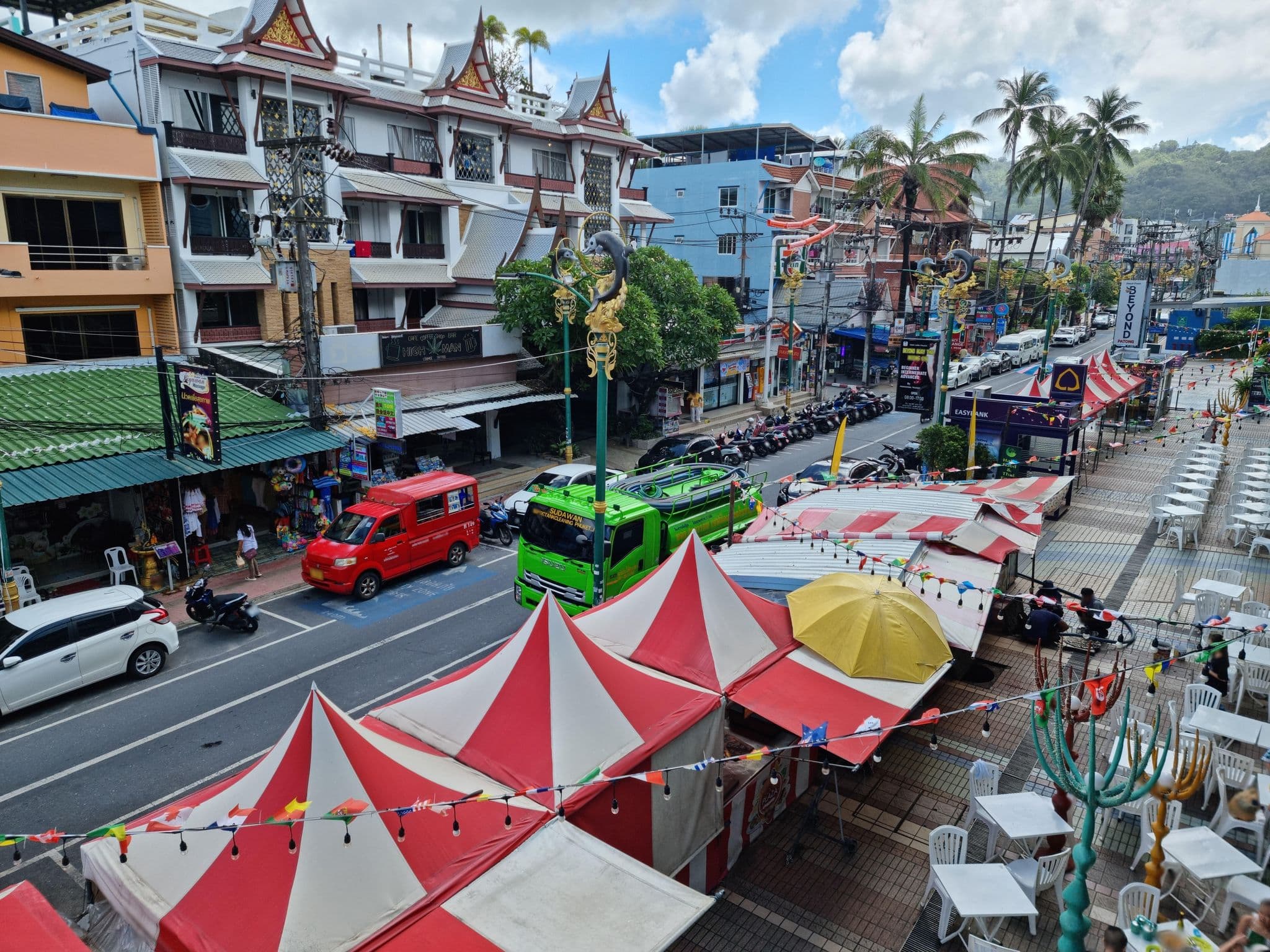 Street view near Kokotel bed & cafe, Patong — © aNDYG33 (CC BY-SA · Mapillary)