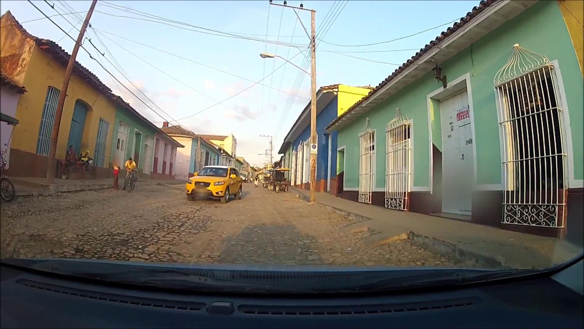 Street view near Hostal Fredesvinda, Trinidad — © cut (CC BY-SA · Mapillary)