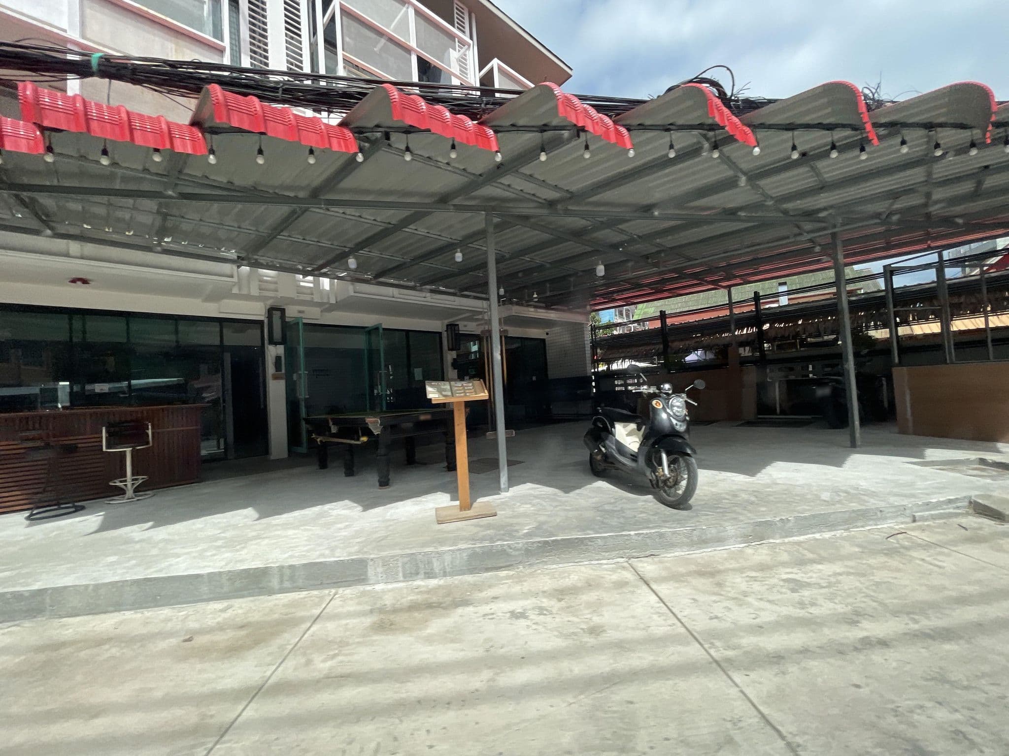 Street view near Utopia Kata (UTK), Ban Kata — © filipb (CC BY-SA · Mapillary)