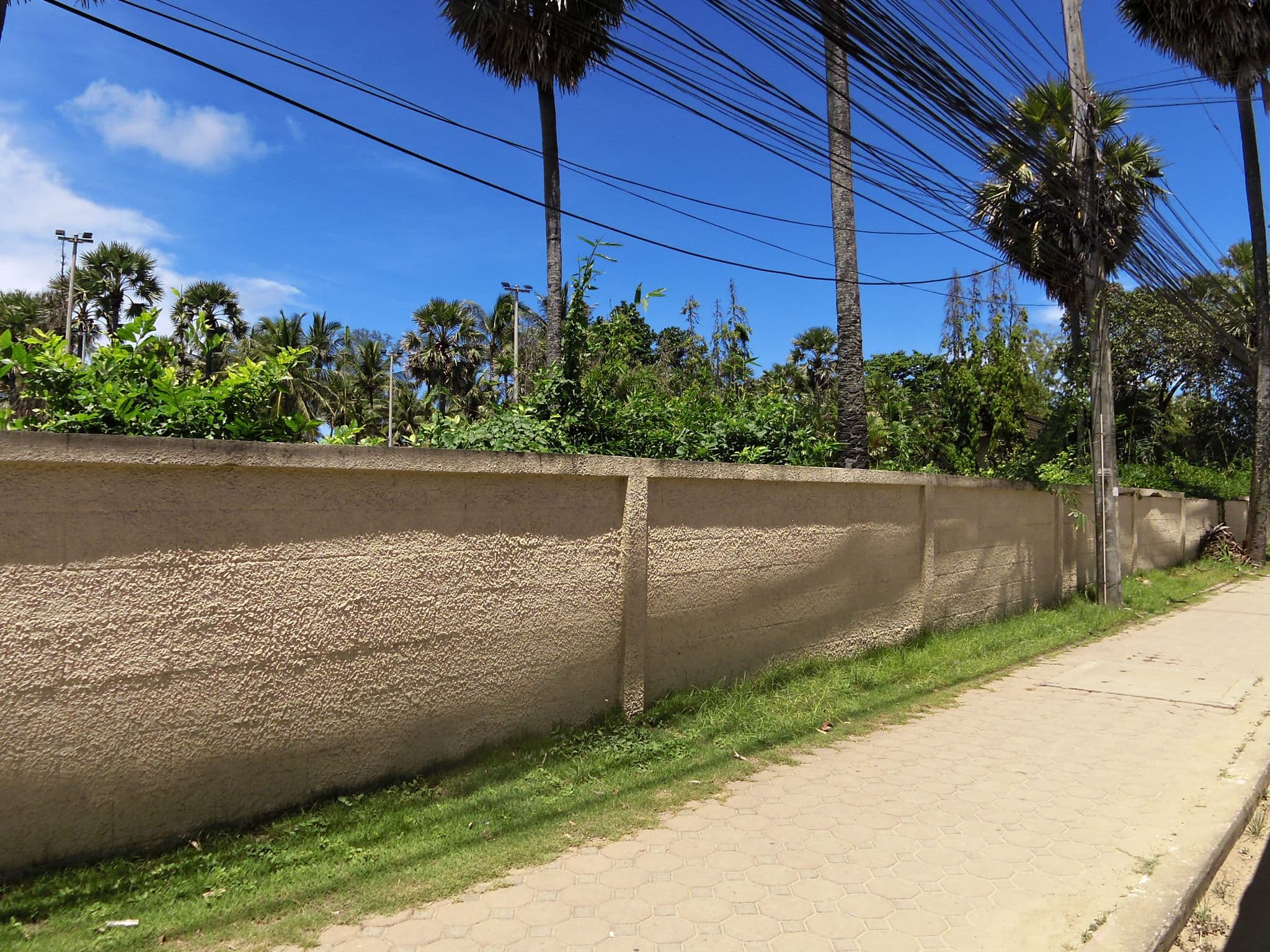 Street view near Phuket Tropical Resort, Ban Kata — © skillsy (CC BY-SA · Mapillary)