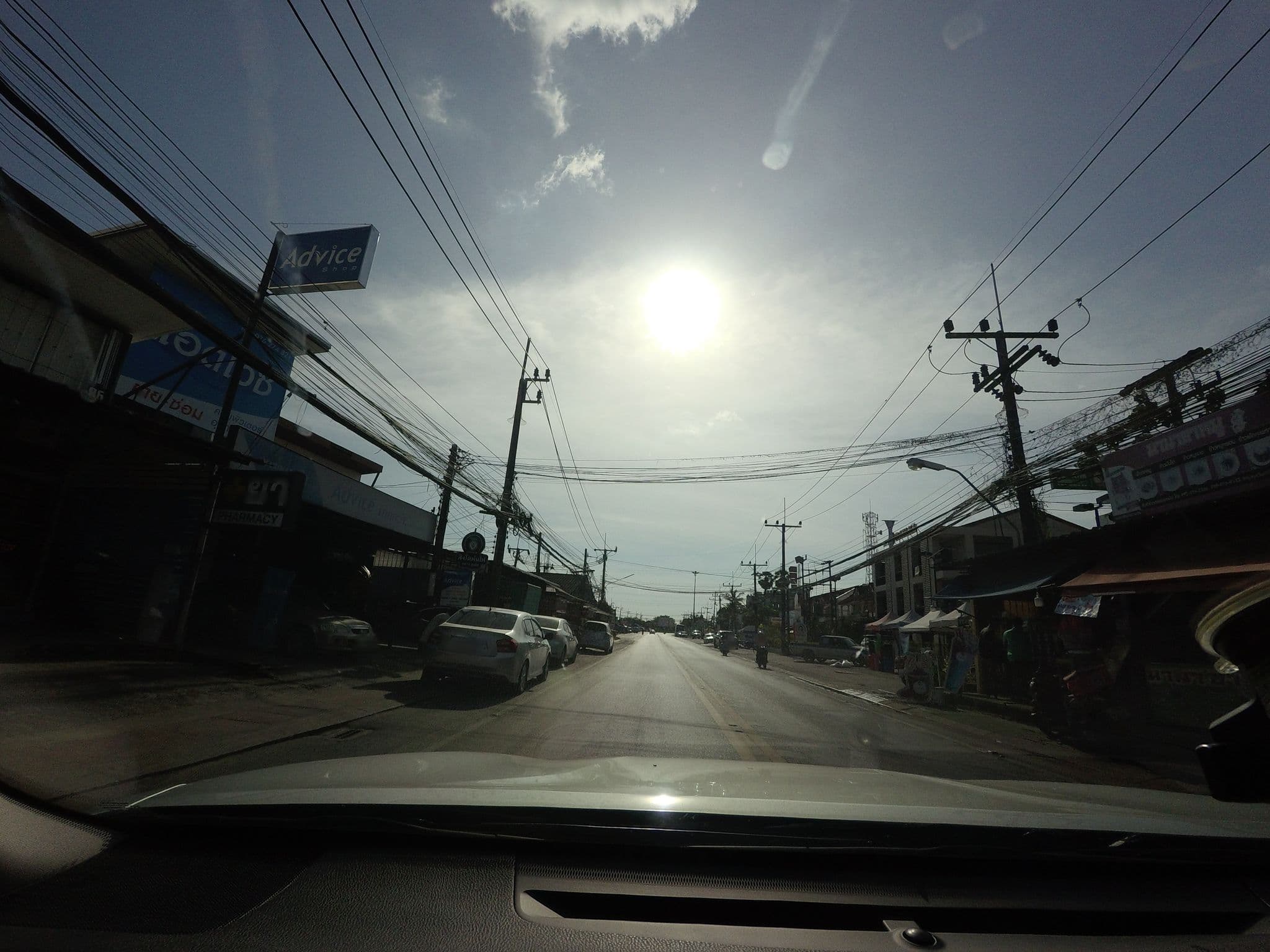Street view near รัตนาเรสซิเด้นท์, Ban Kamala — © mishari (CC BY-SA · Mapillary)