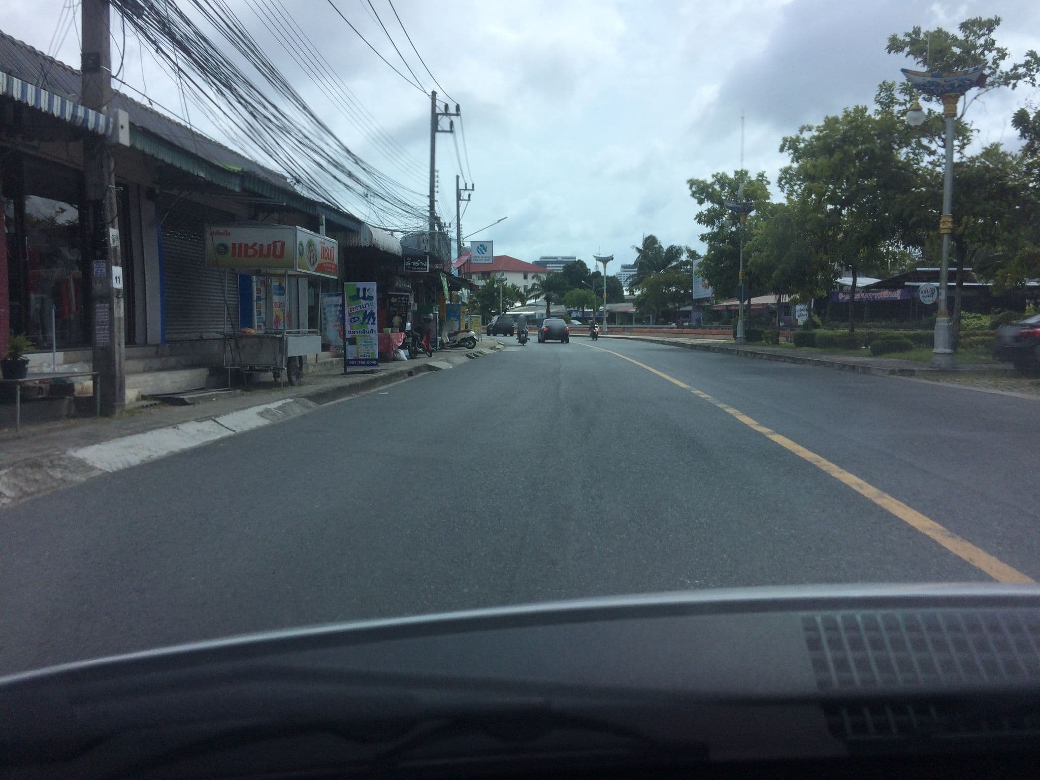 Street view near Phuket Modern Love Motel, Ban Talat Nua — © pik (CC BY-SA · Mapillary)