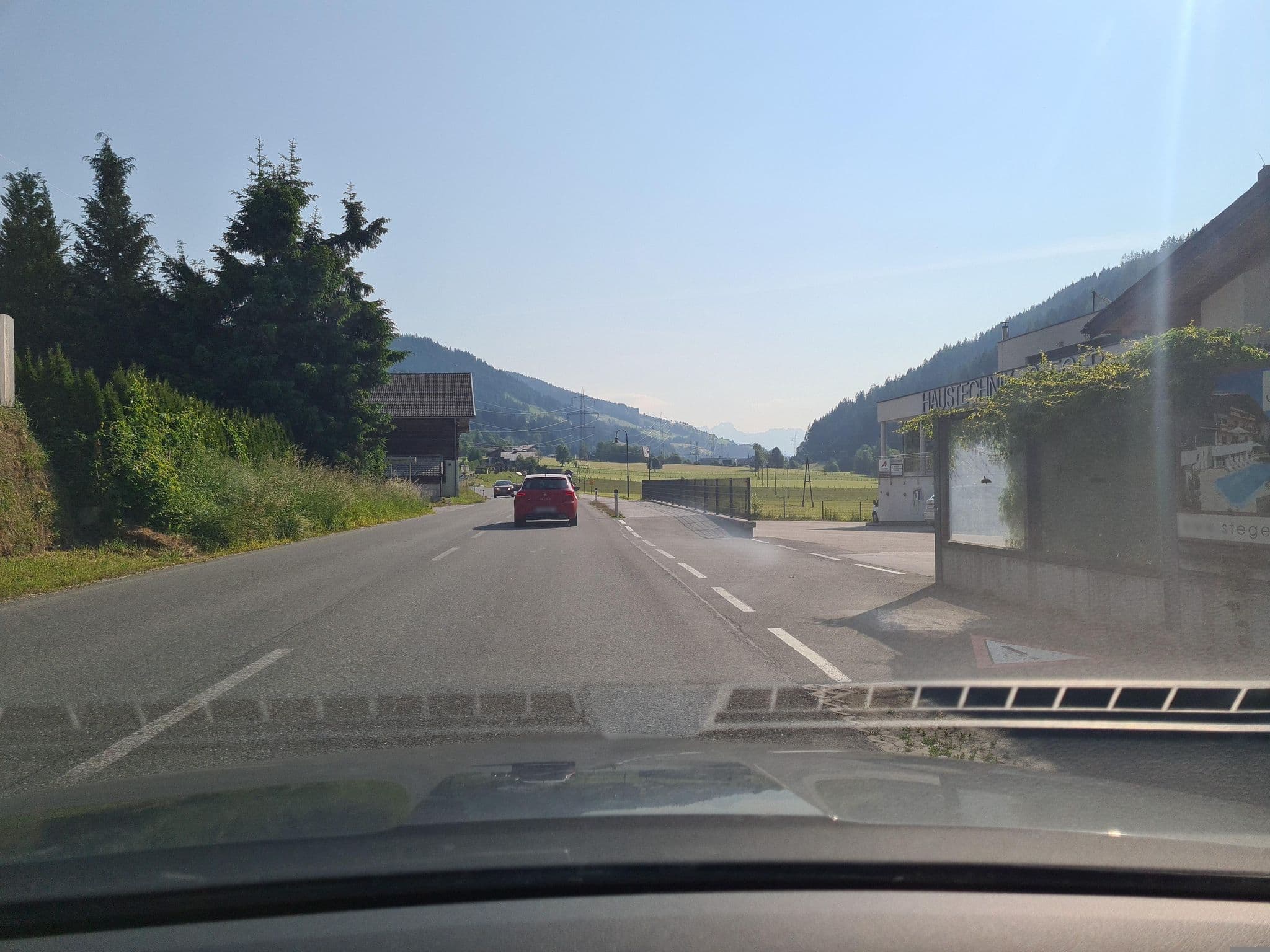 Street view near Aparthotel Steger, Hof — © schermy_at (CC BY-SA · Mapillary)