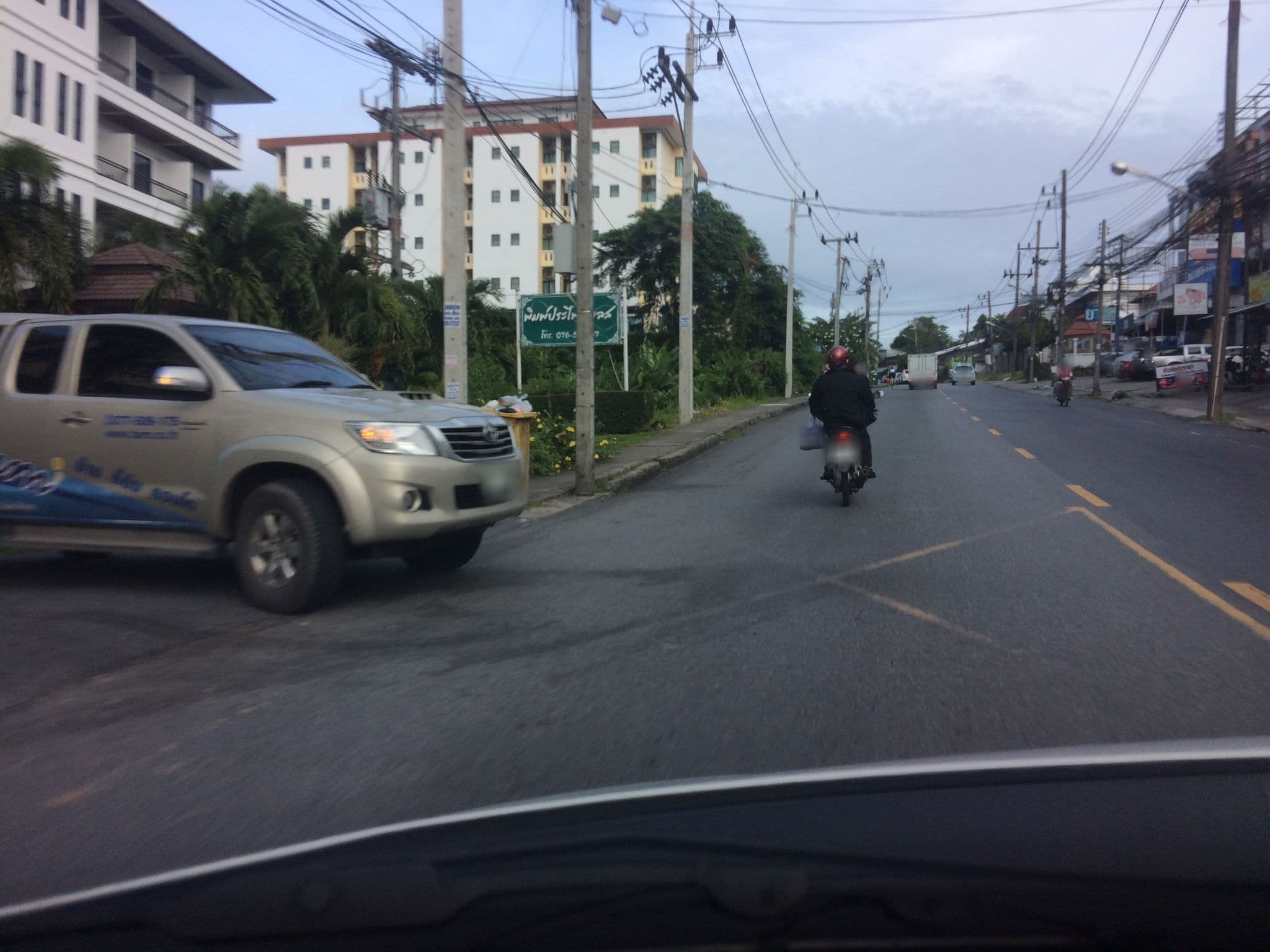 Street view near Pimprapai Place, Ban Ratsada — © pik (CC BY-SA · Mapillary)