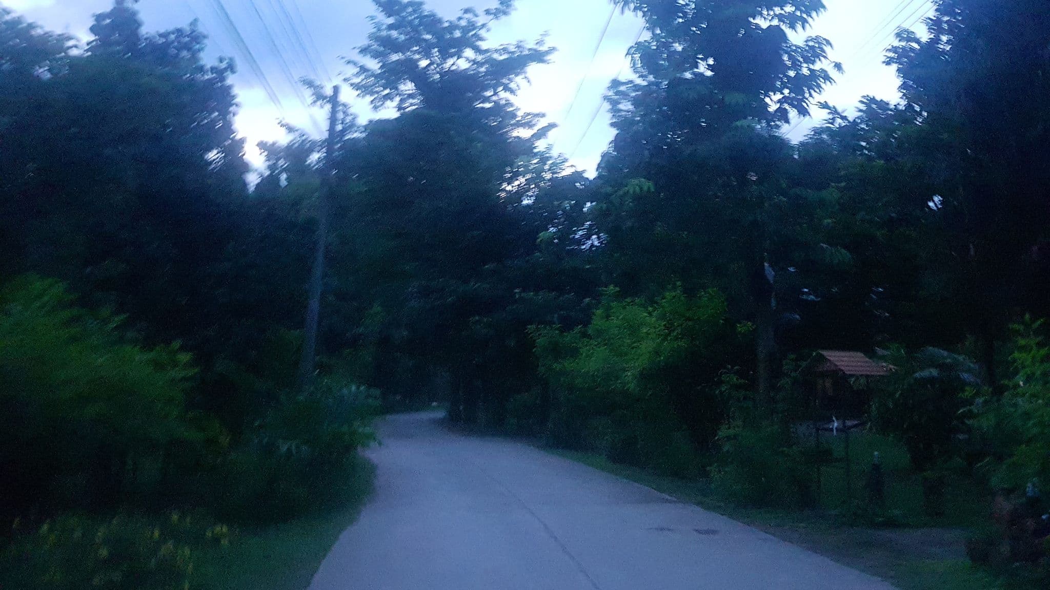 Street view near Nung House Khao Sok, Takua Pa — © kallhoinz (CC BY-SA · Mapillary)