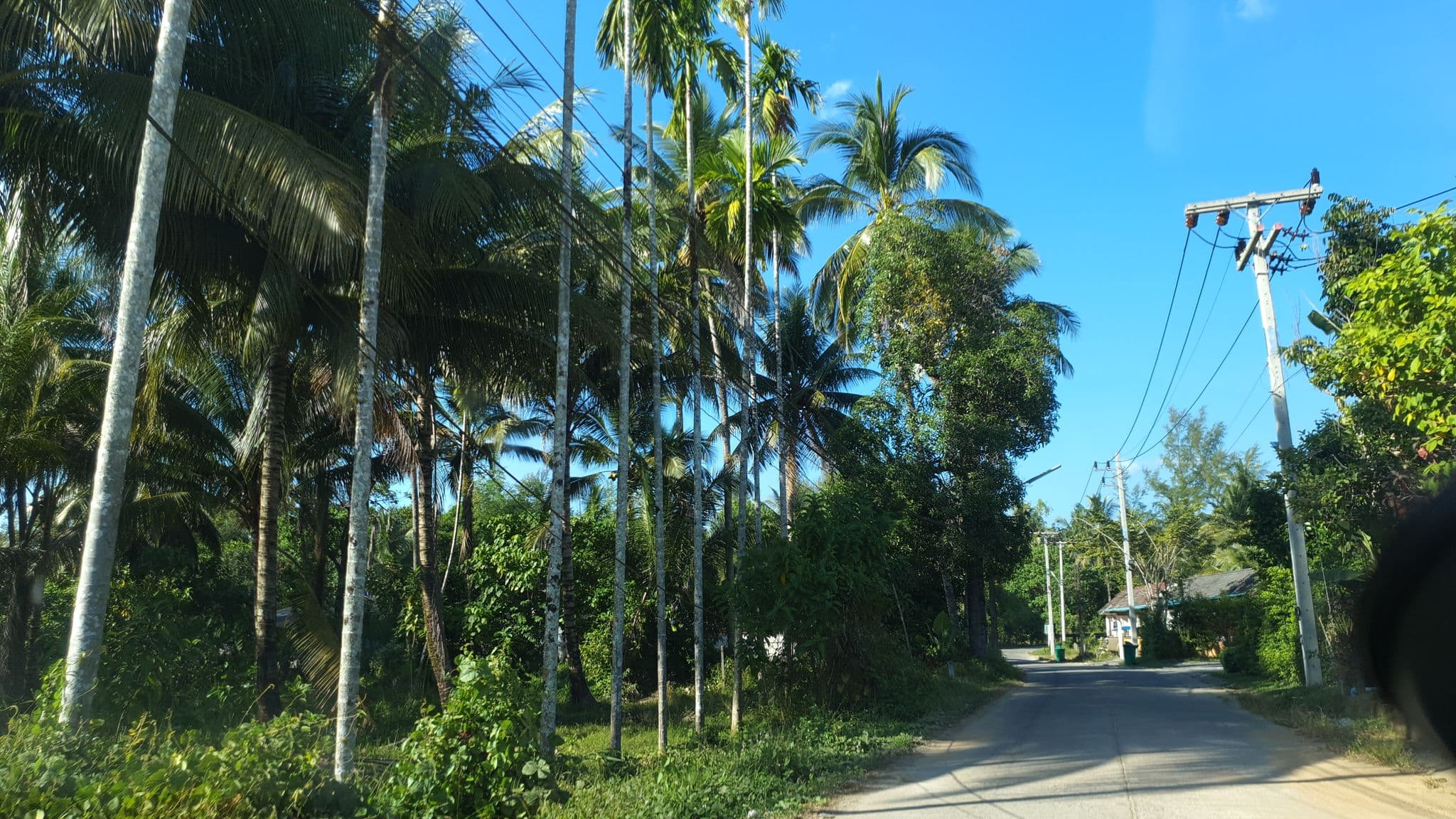 Street view near The Retreat Khao Lak Resort, Ban Khao Lak — © jrcarlsen (CC BY-SA · Mapillary)