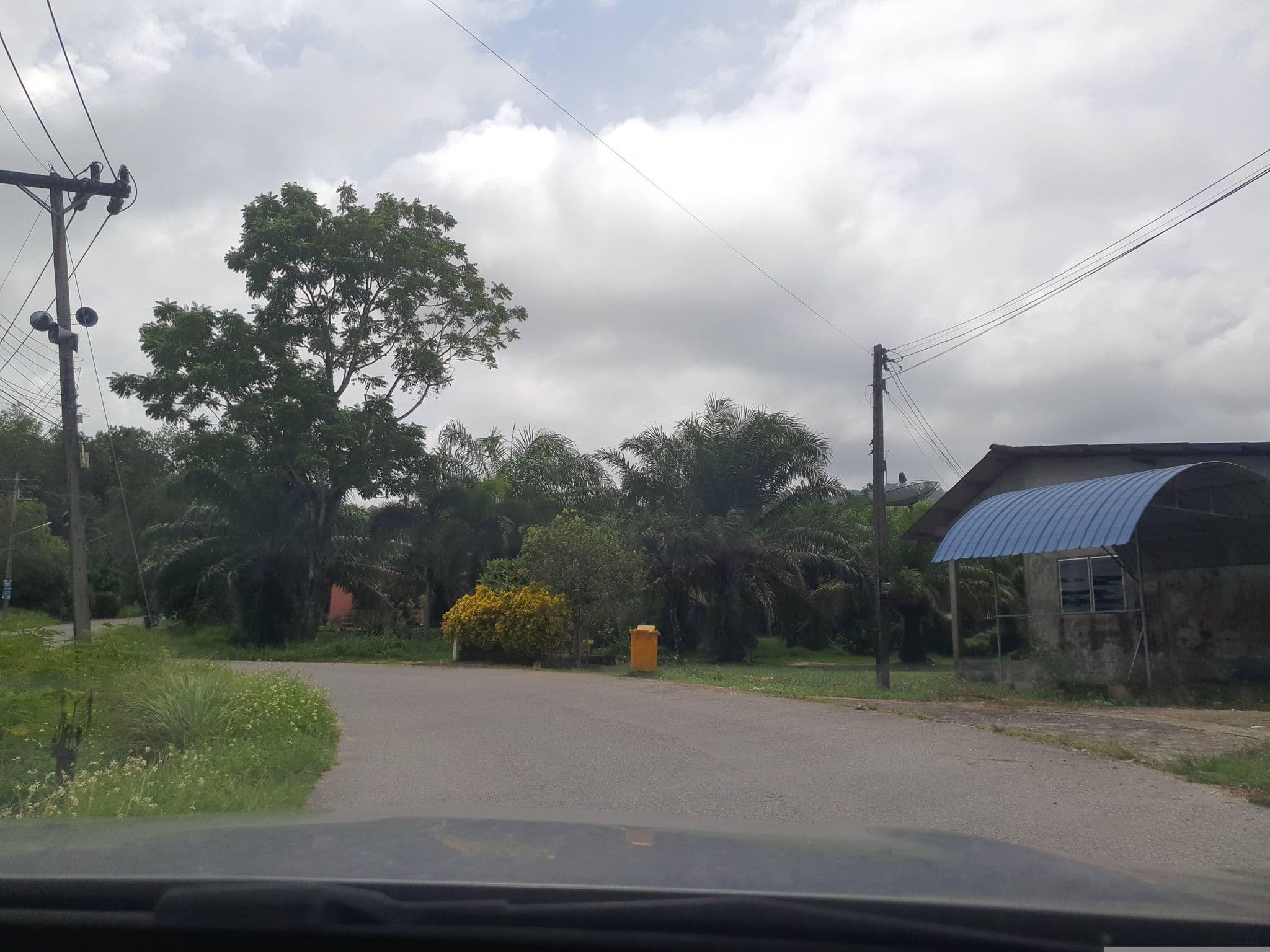 Street view near Pullman Khao Lak Resort, Ban Khao Lak — © jrcarlsen (CC BY-SA · Mapillary)
