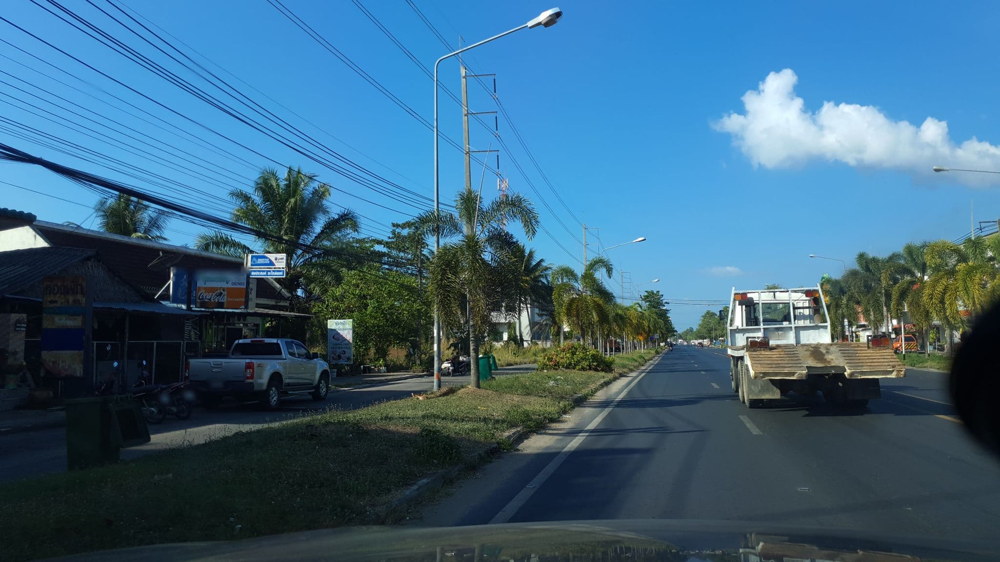 Street view near Hotel Gahn, Ban Khao Lak — © jrcarlsen (CC BY-SA · Mapillary)