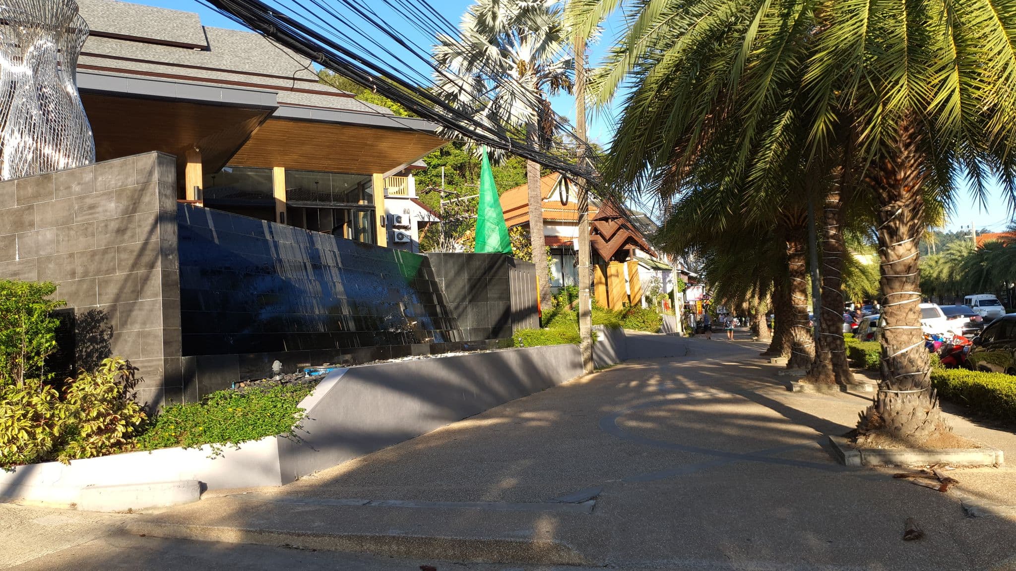 Street view near Vogue Resort & Spa, Ban Ao Nang — © jrcarlsen (CC BY-SA · Mapillary)