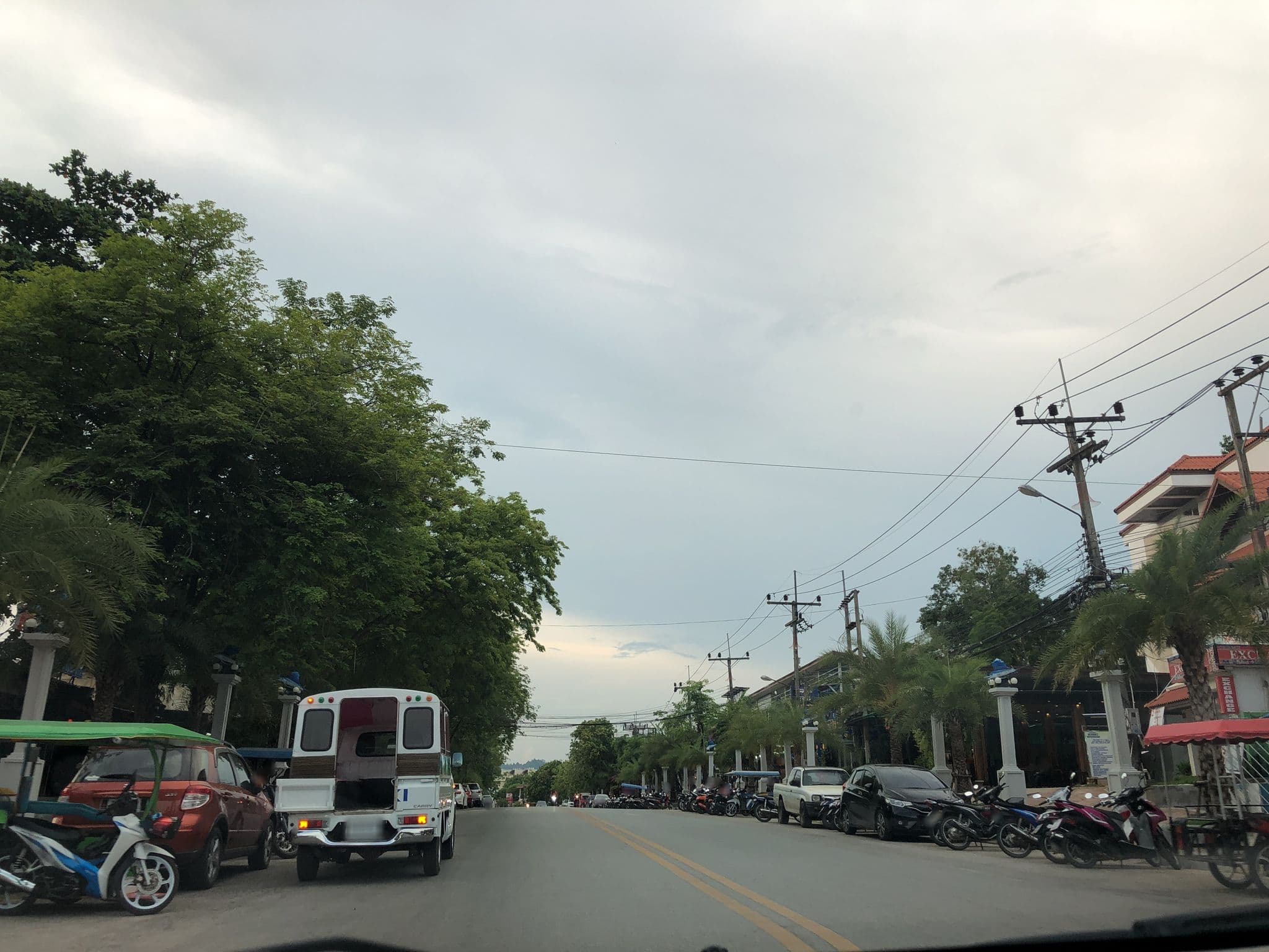 Street view near epäoma pehmoinenpeti😟, Ban Ao Nang — © promthak (CC BY-SA · Mapillary)