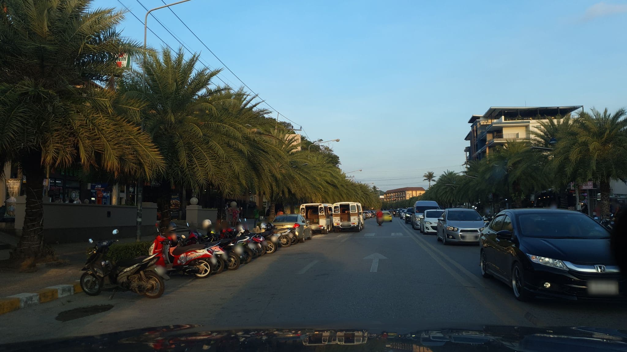 Street view near Machorat Aonang Resort, Ban Ao Nang — © jrcarlsen (CC BY-SA · Mapillary)