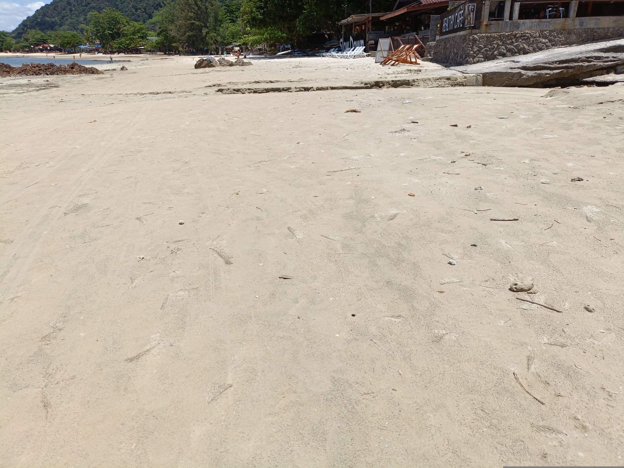 Street view near D.R. Lanta Bay Resort, Saladan — © skillsy (CC BY-SA · Mapillary)