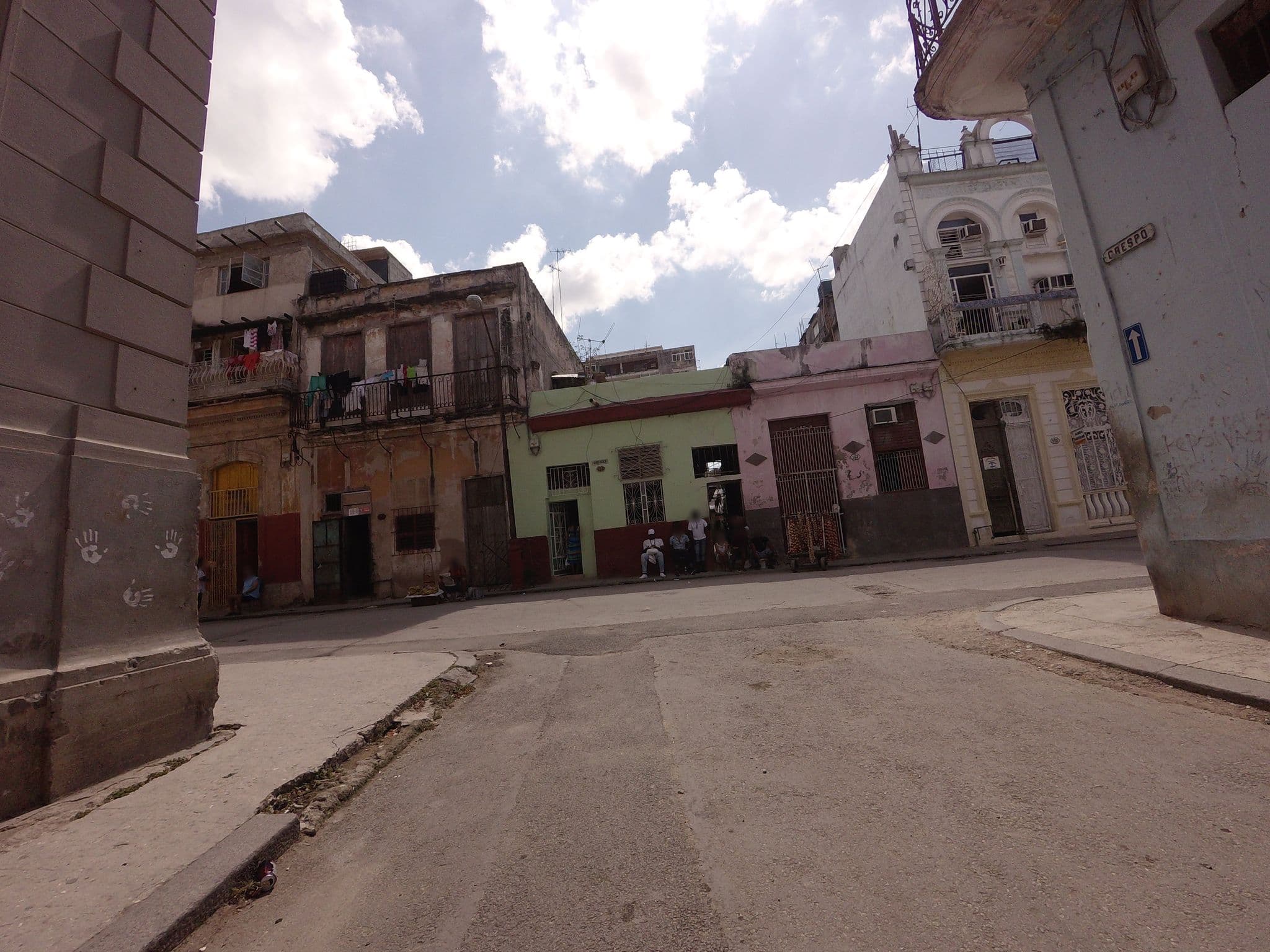 Street view near Casa Amistad, Centro Habana — © havana (CC BY-SA · Mapillary)