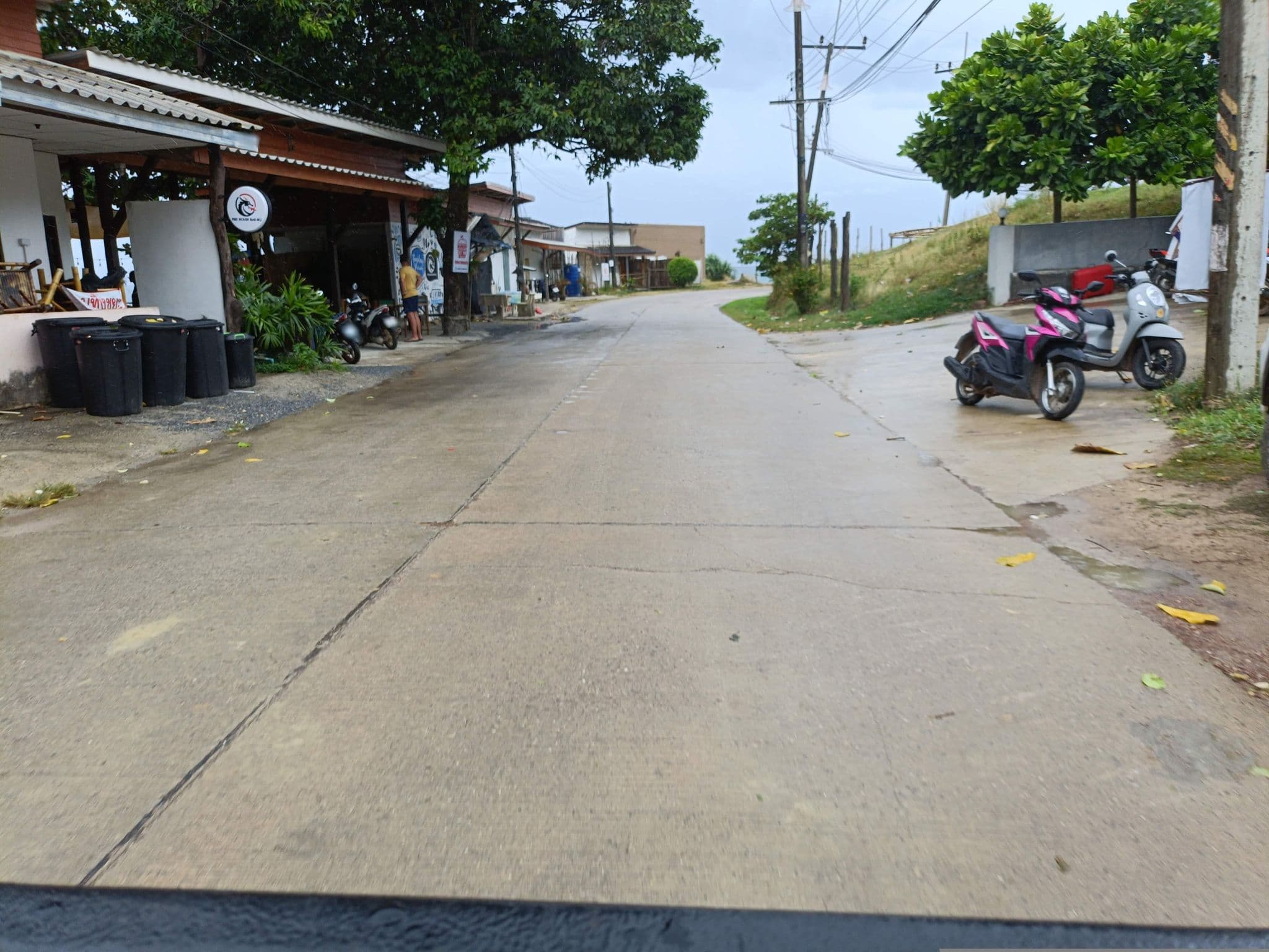 Street view near The Sea, Ko Lanta — © skillsy (CC BY-SA · Mapillary)