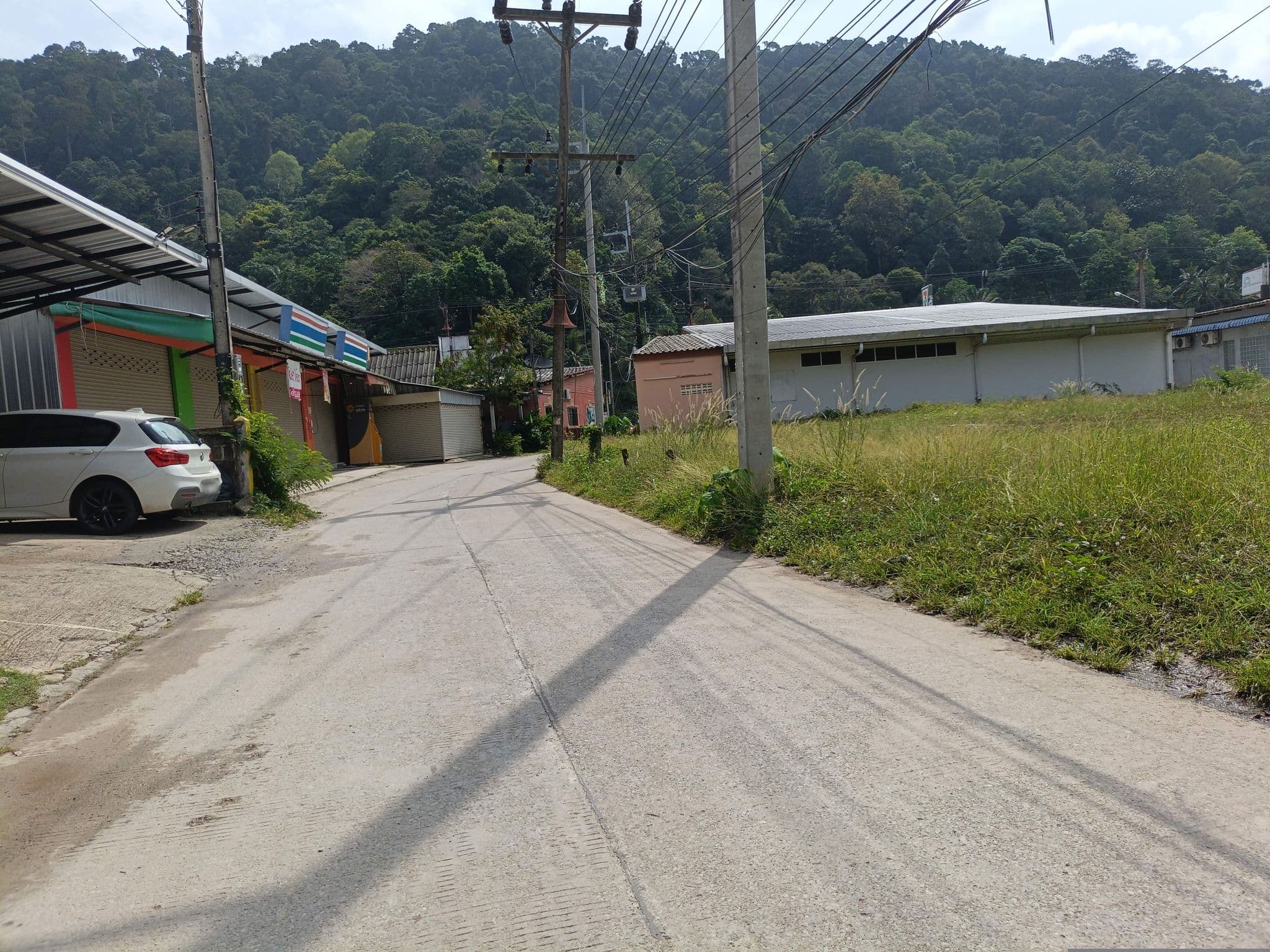 Street view near lanta dd house, Saladan — © skillsy (CC BY-SA · Mapillary)